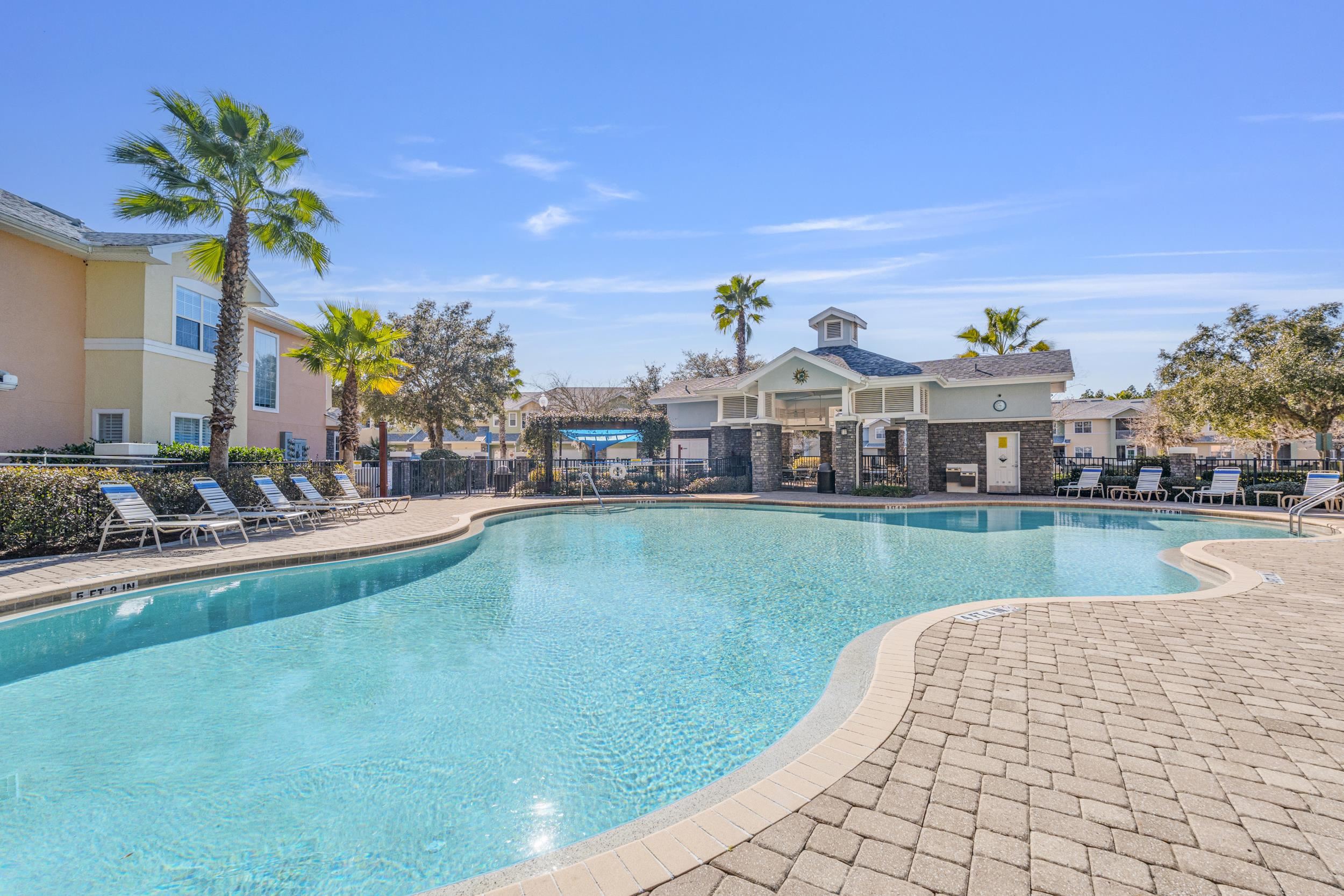 Image 30 of 38 For 110 Magnolia Crossing Pt Unit 1901  1901