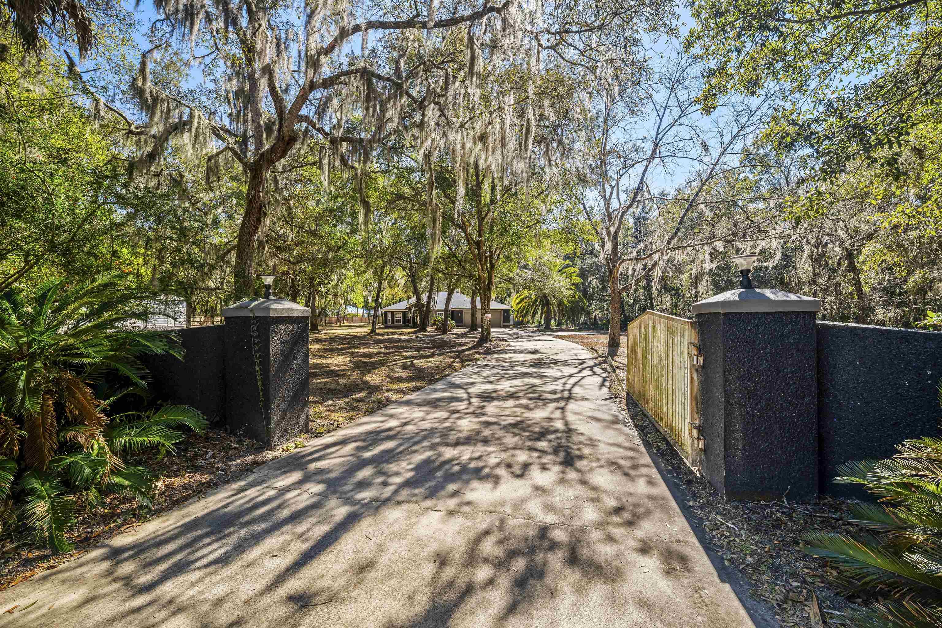 Image 10 of 68 For 2950 Kings Rd