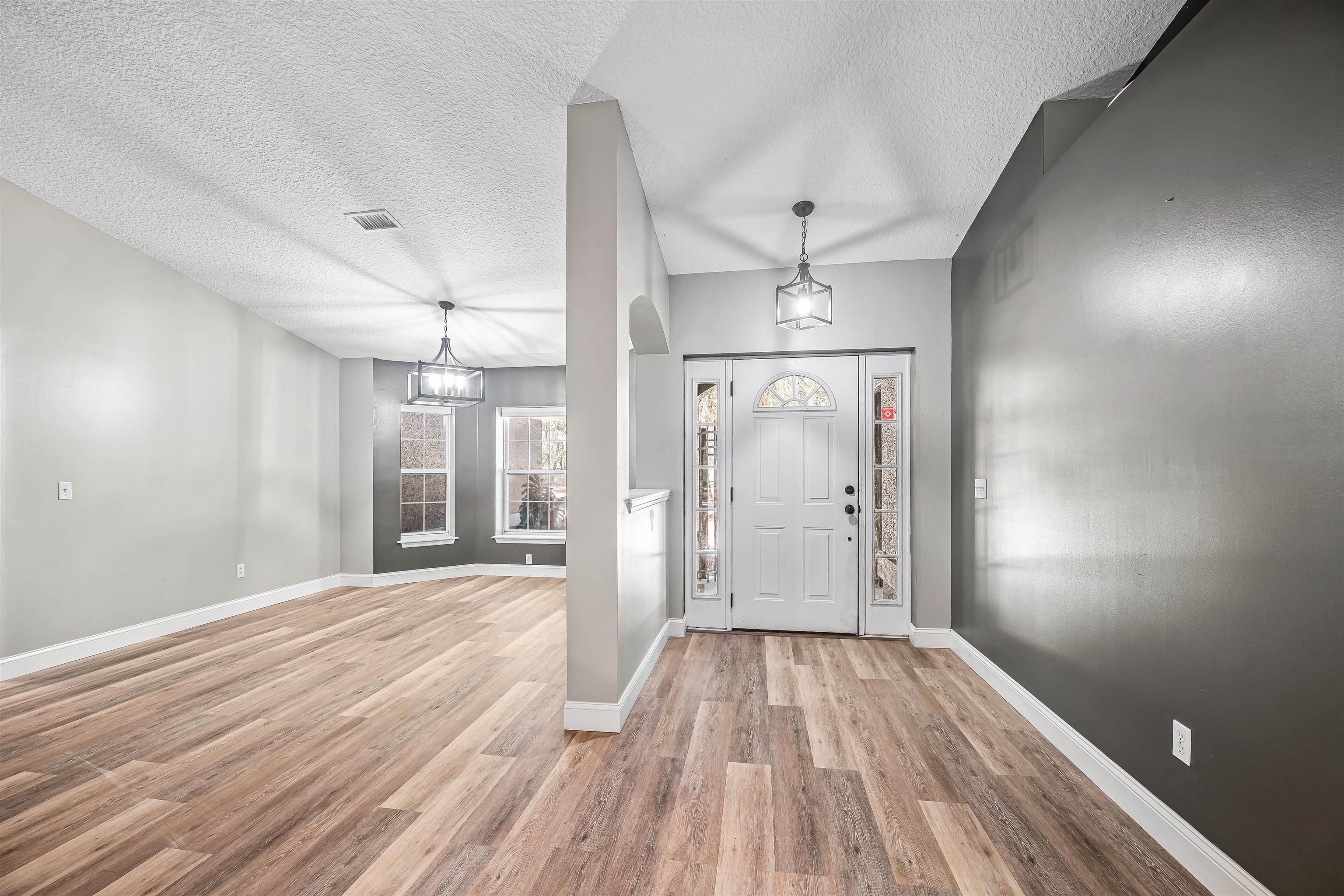 Image 17 of 68 For 2950 Kings Rd