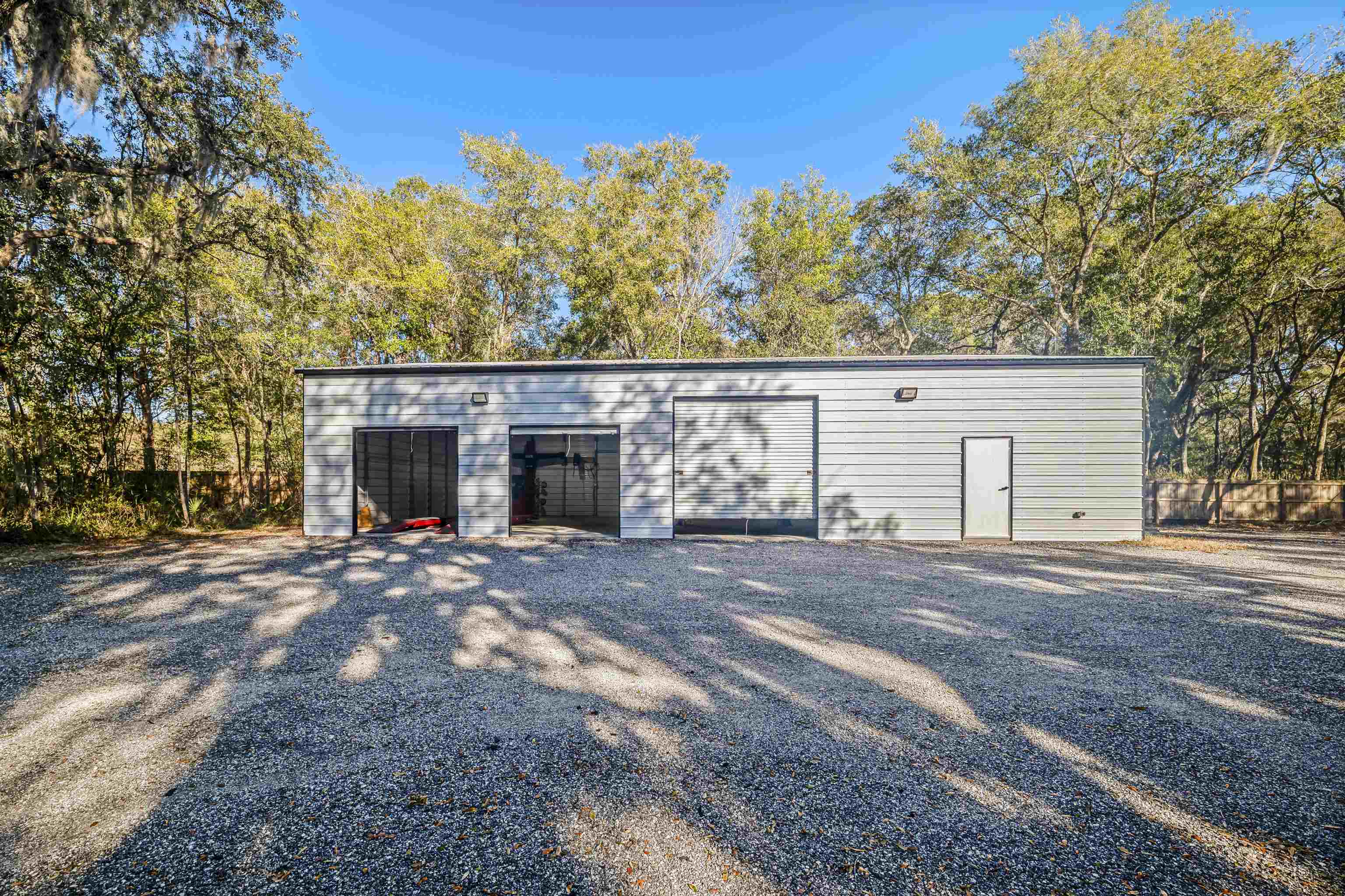 Image 54 of 68 For 2950 Kings Rd