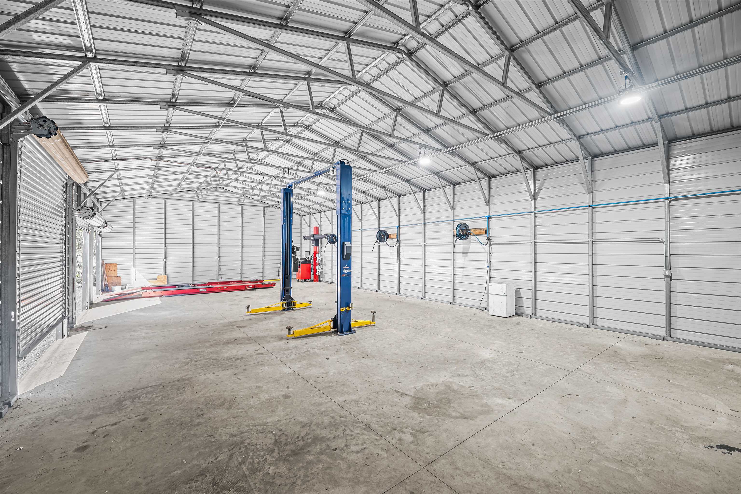 Image 56 of 68 For 2950 Kings Rd