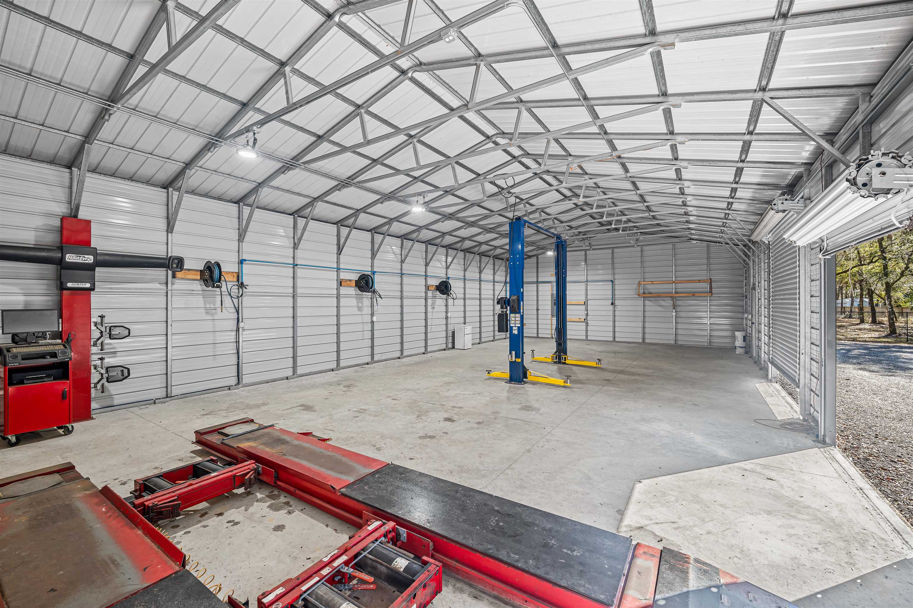 Image 58 of 68 For 2950 Kings Rd