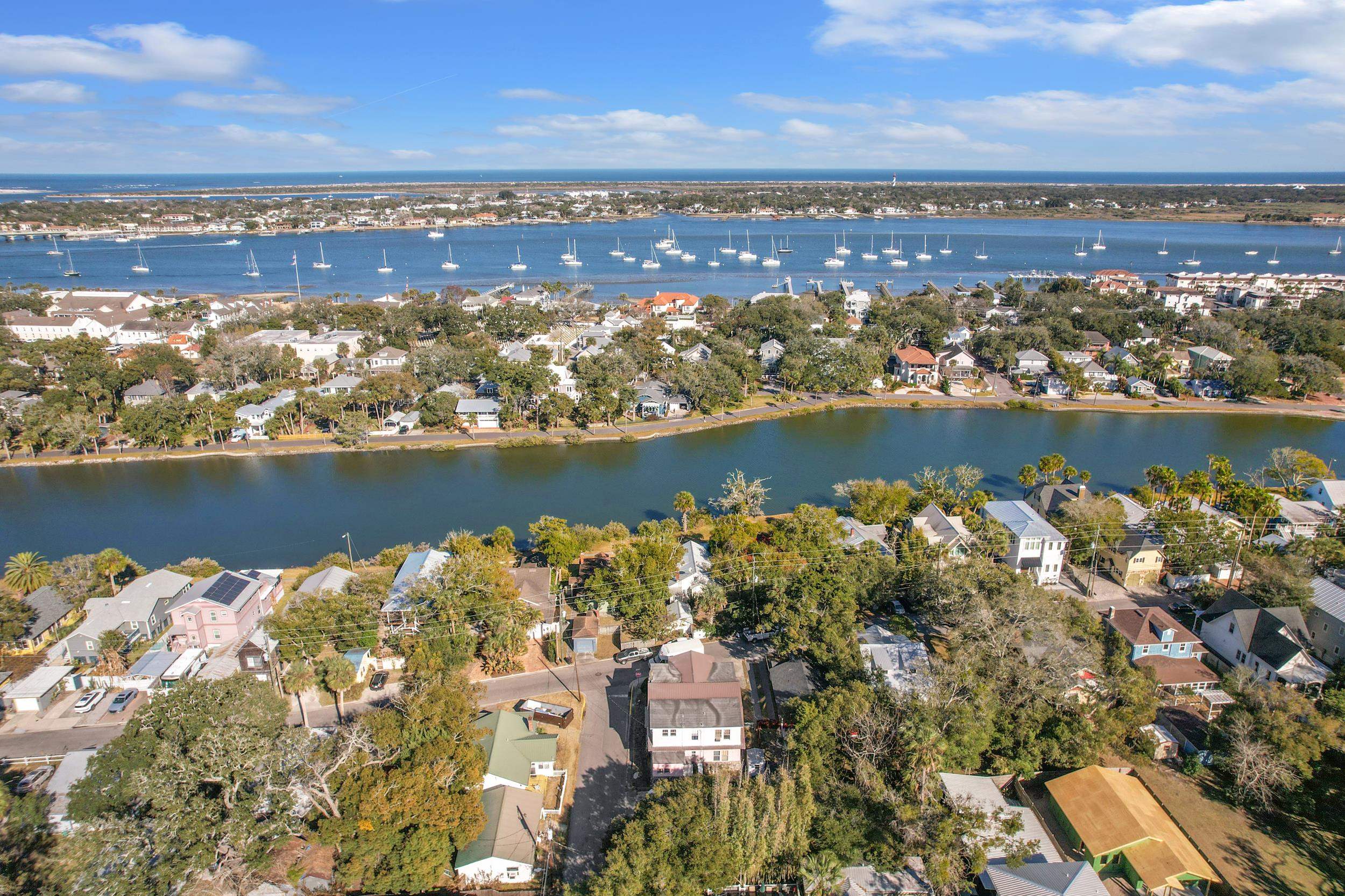 Image 39 of 41 For 134 Washington St