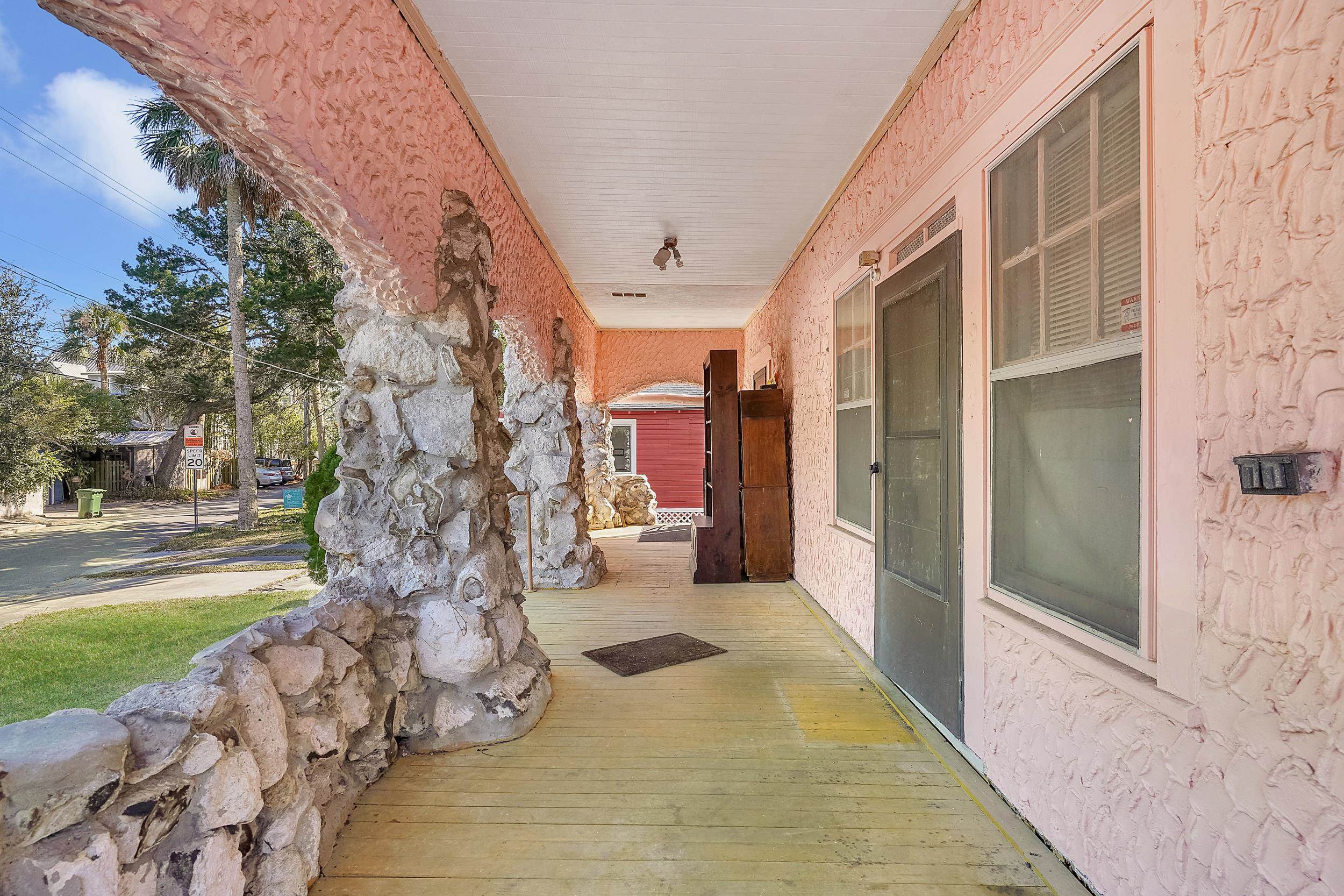 Image 7 of 41 For 134 Washington St