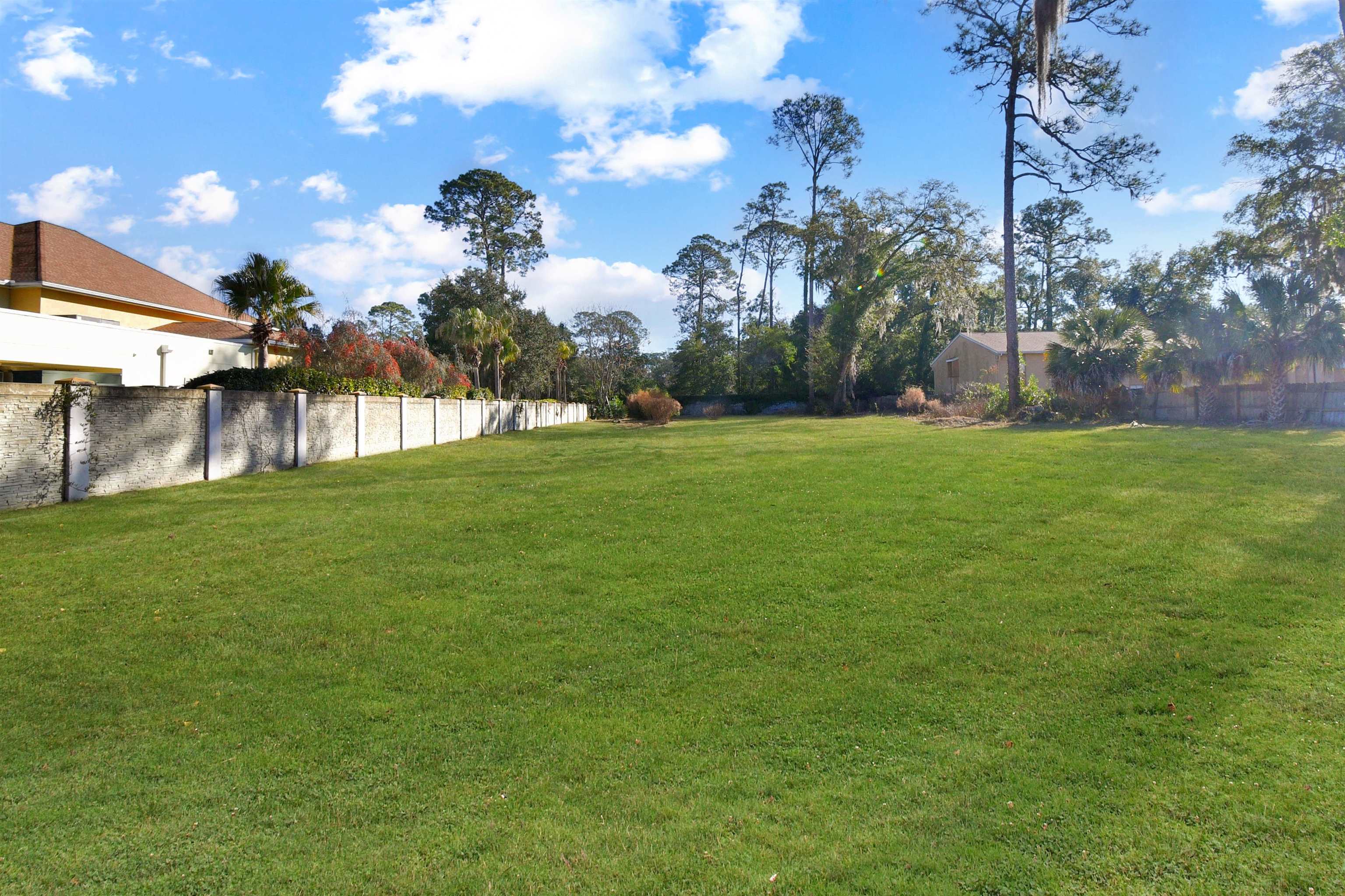 Image 10 of 16 For 5953 Roosevelt Blvd