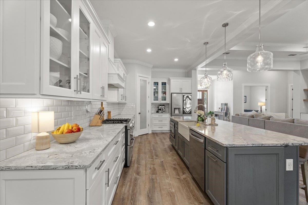 Image 19 of 92 For 47 Cannondale Ln