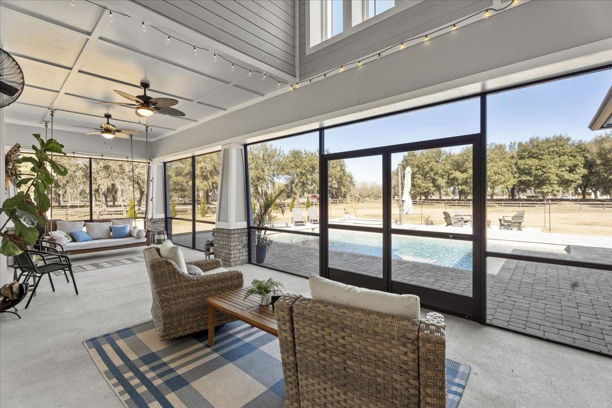 Image 49 of 92 For 47 Cannondale Ln