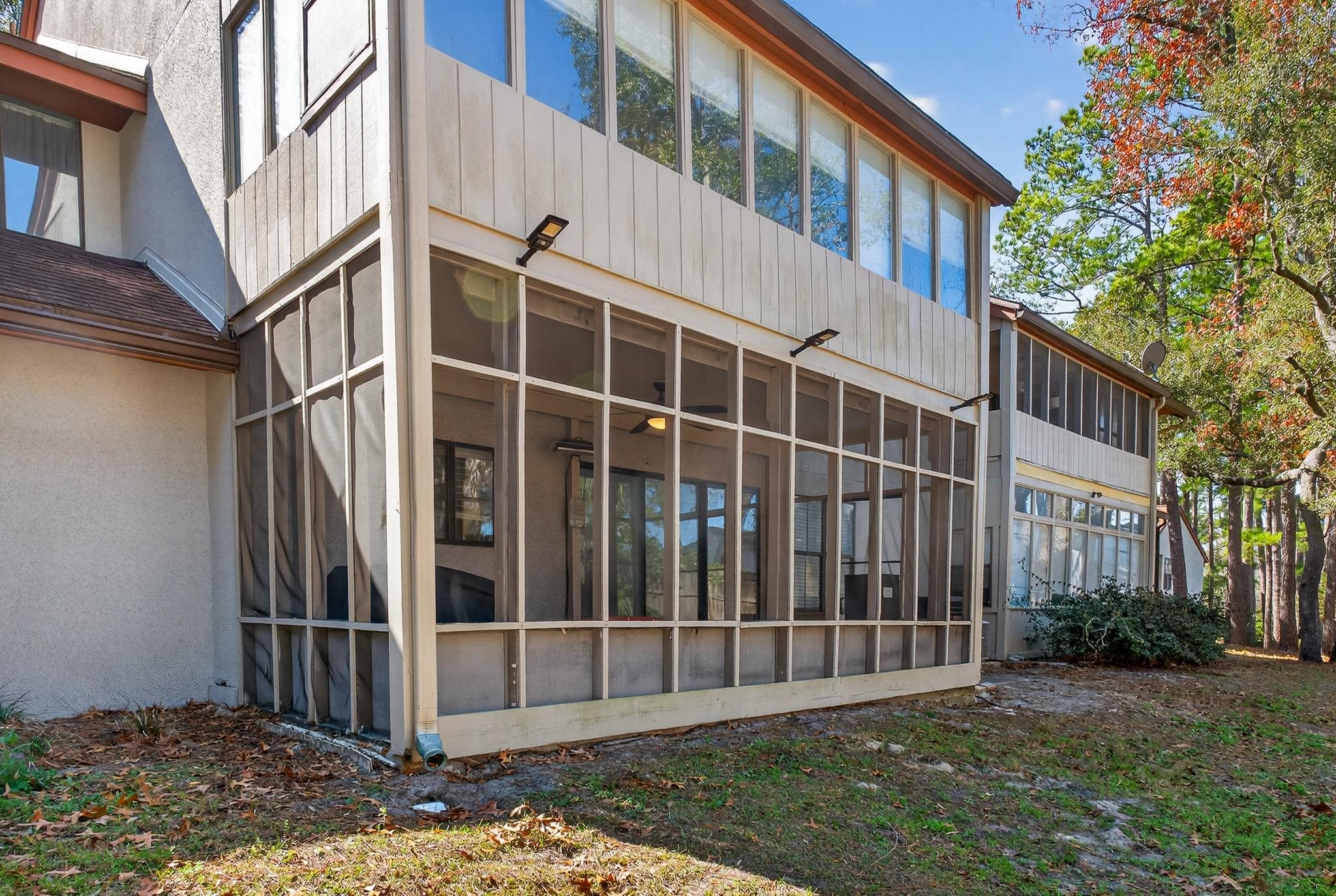 Image 30 of 46 For 2305 Wood Hill Pl  2305