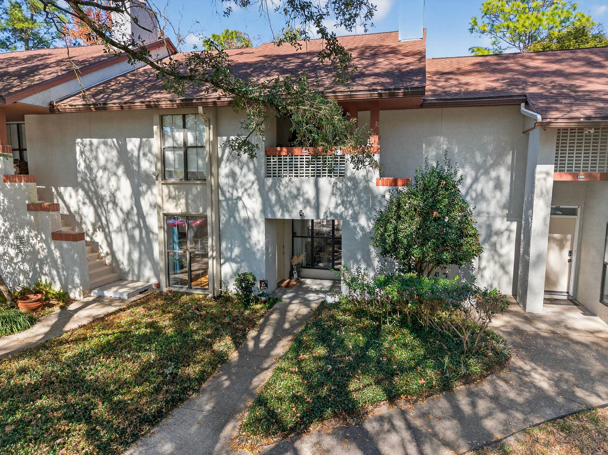 Image 44 of 46 For 2305 Wood Hill Pl  2305