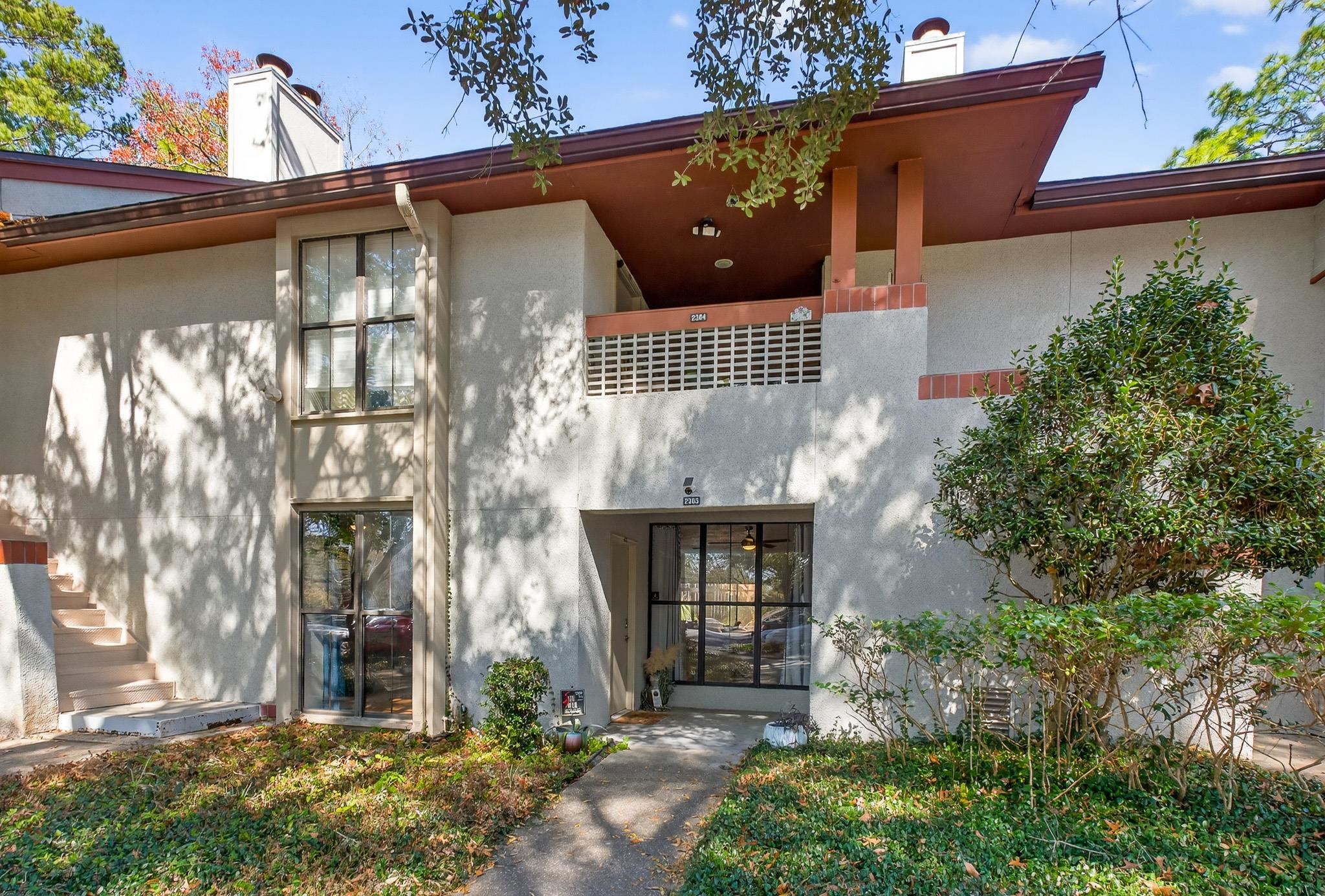 Image 45 of 46 For 2305 Wood Hill Pl  2305