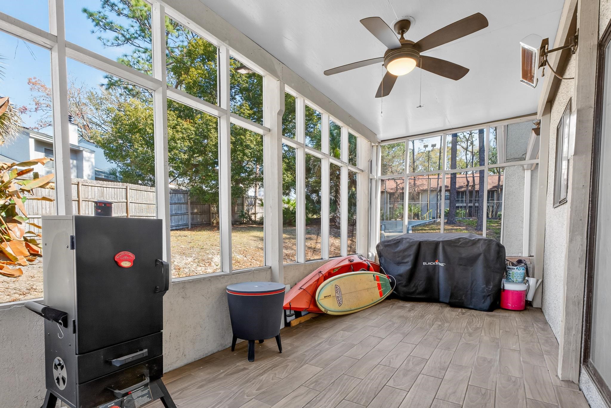 Image 6 of 46 For 2305 Wood Hill Pl  2305