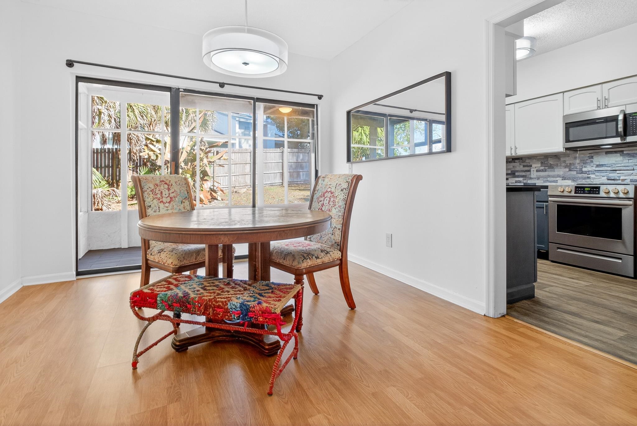 Image 9 of 46 For 2305 Wood Hill Pl  2305