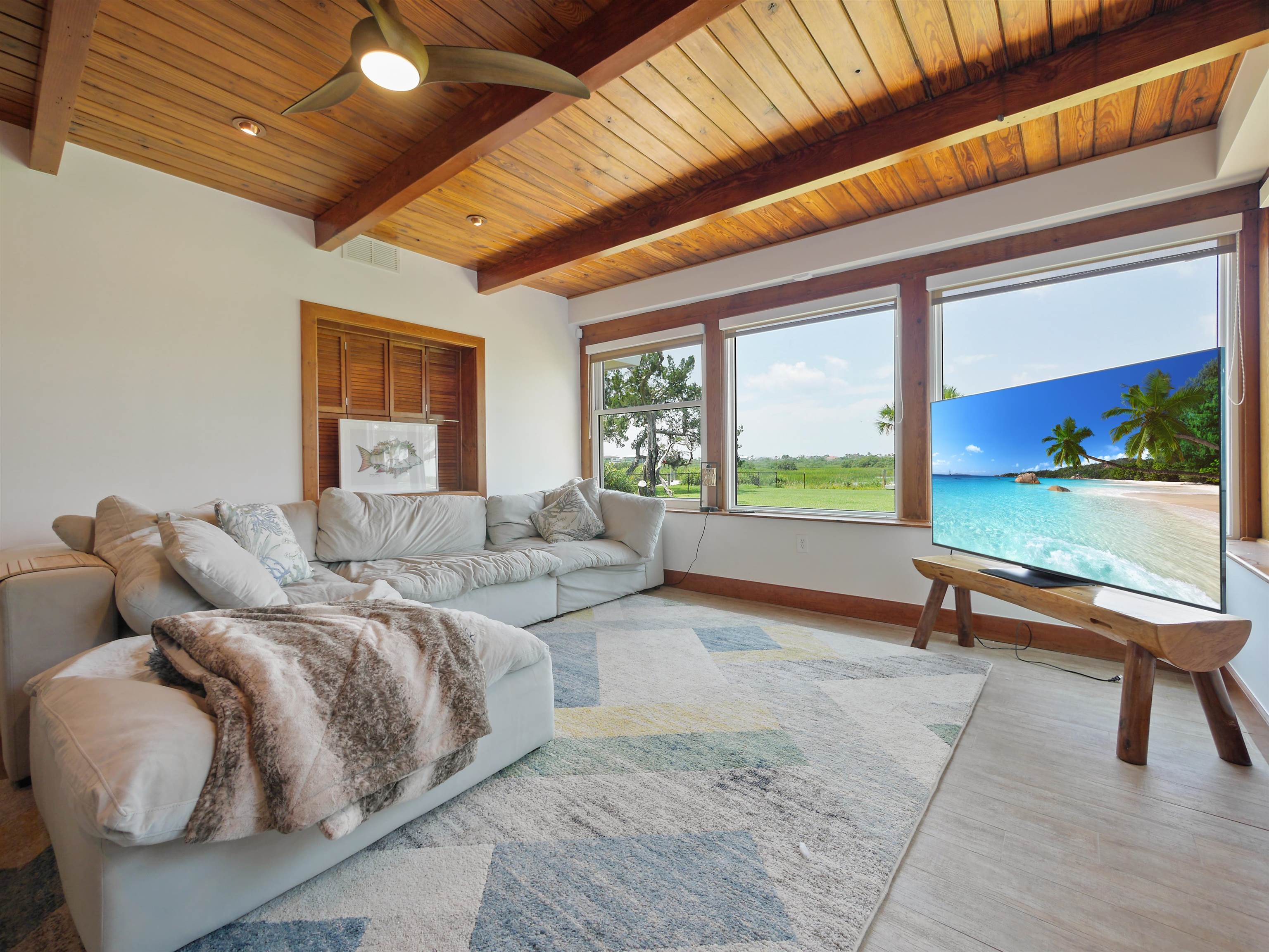 Image 22 of 62 For 205 Coquina Ave