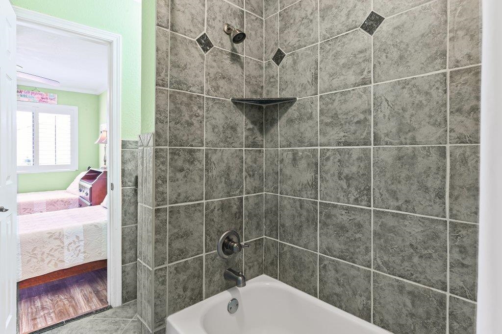 Image 41 of 56 For 8550 A1a #208 S