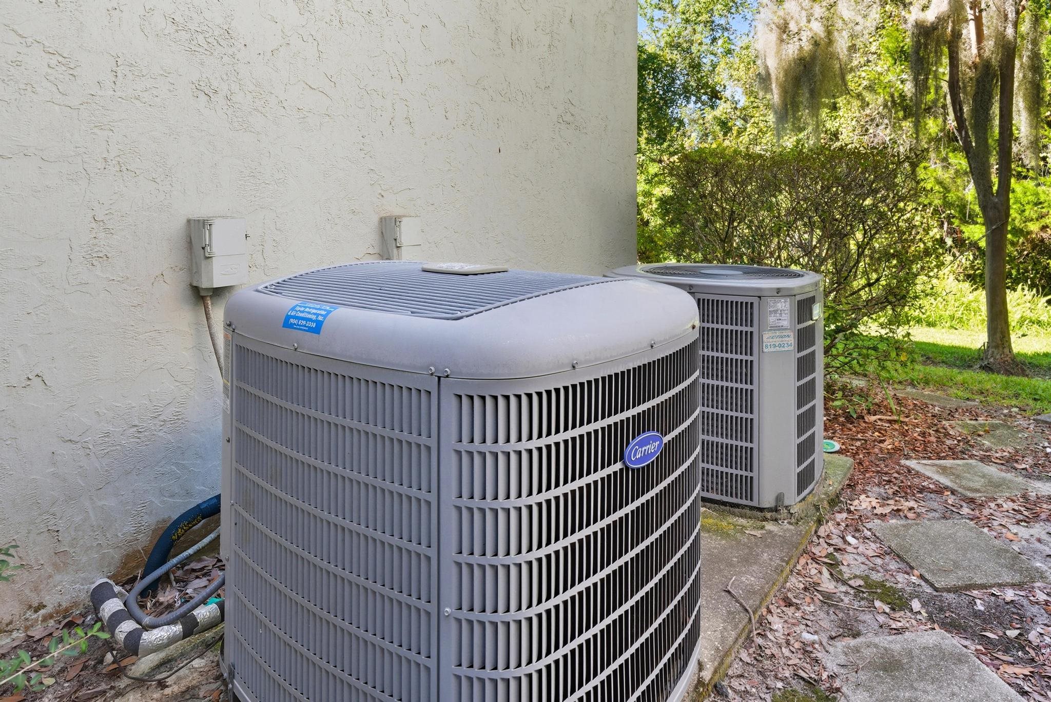 Image 35 of 40 For 32 Navarra Ct