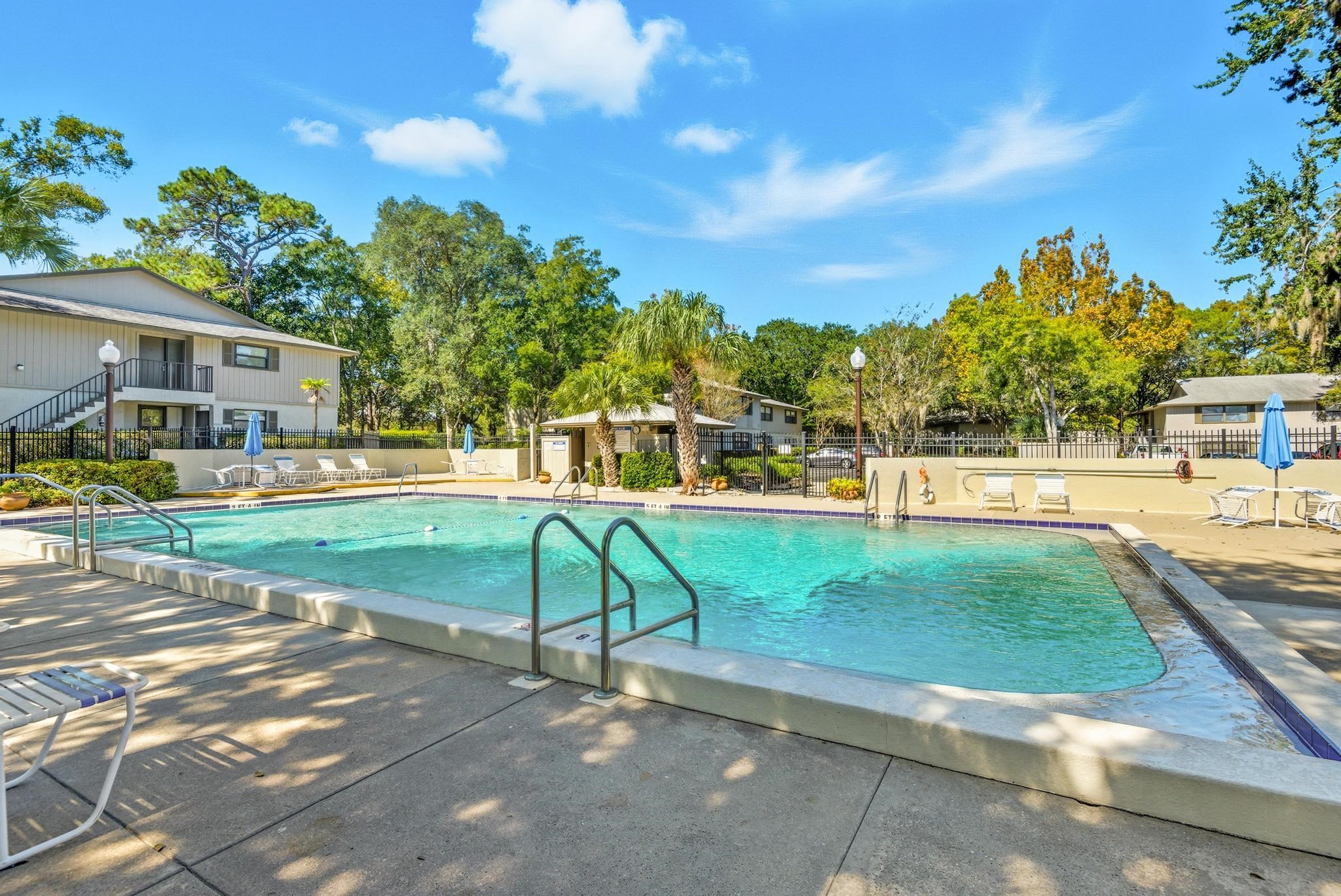 Image 38 of 40 For 32 Navarra Ct