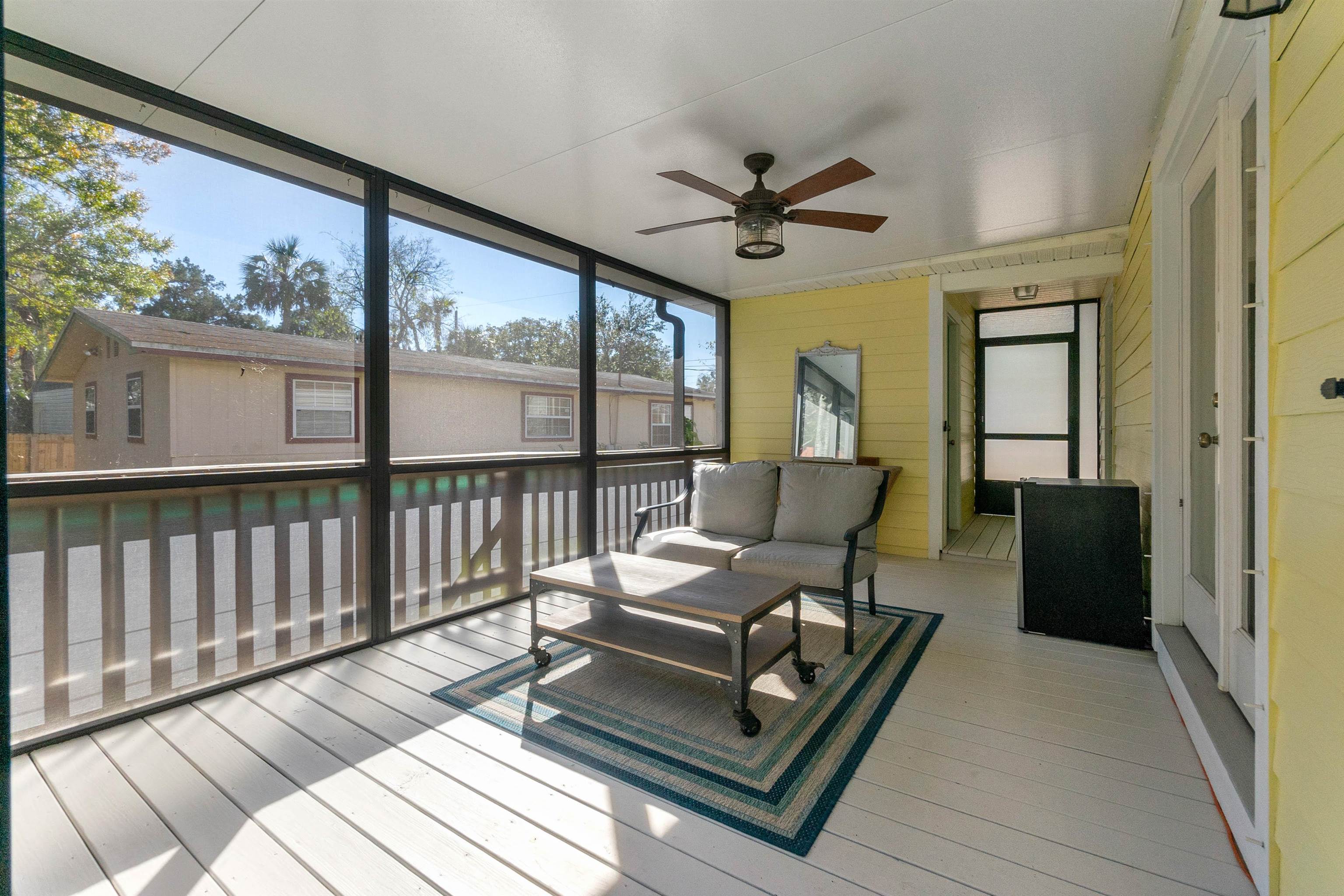 Image 32 of 42 For 161 Blanco St