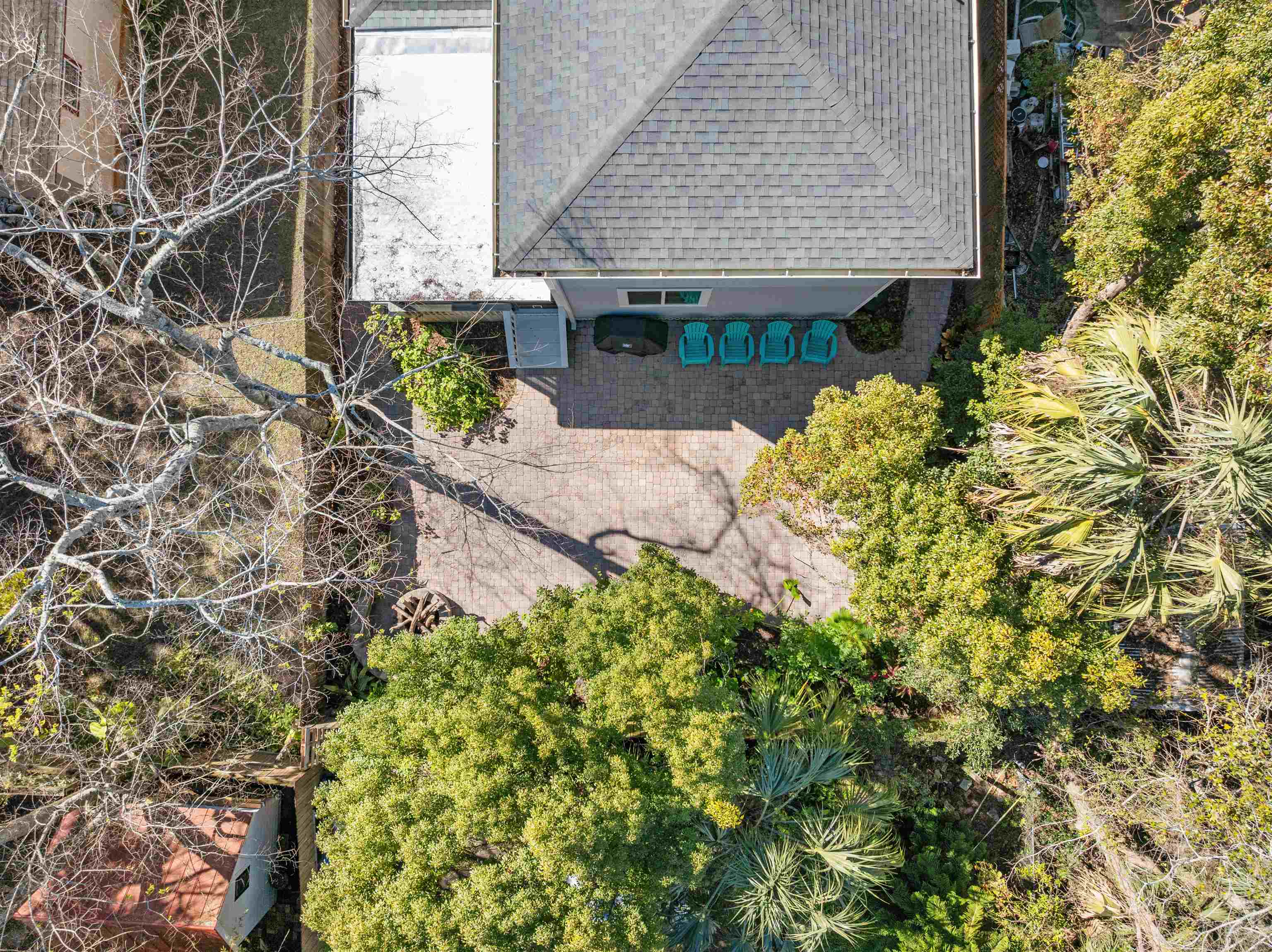 Image 38 of 42 For 161 Blanco St