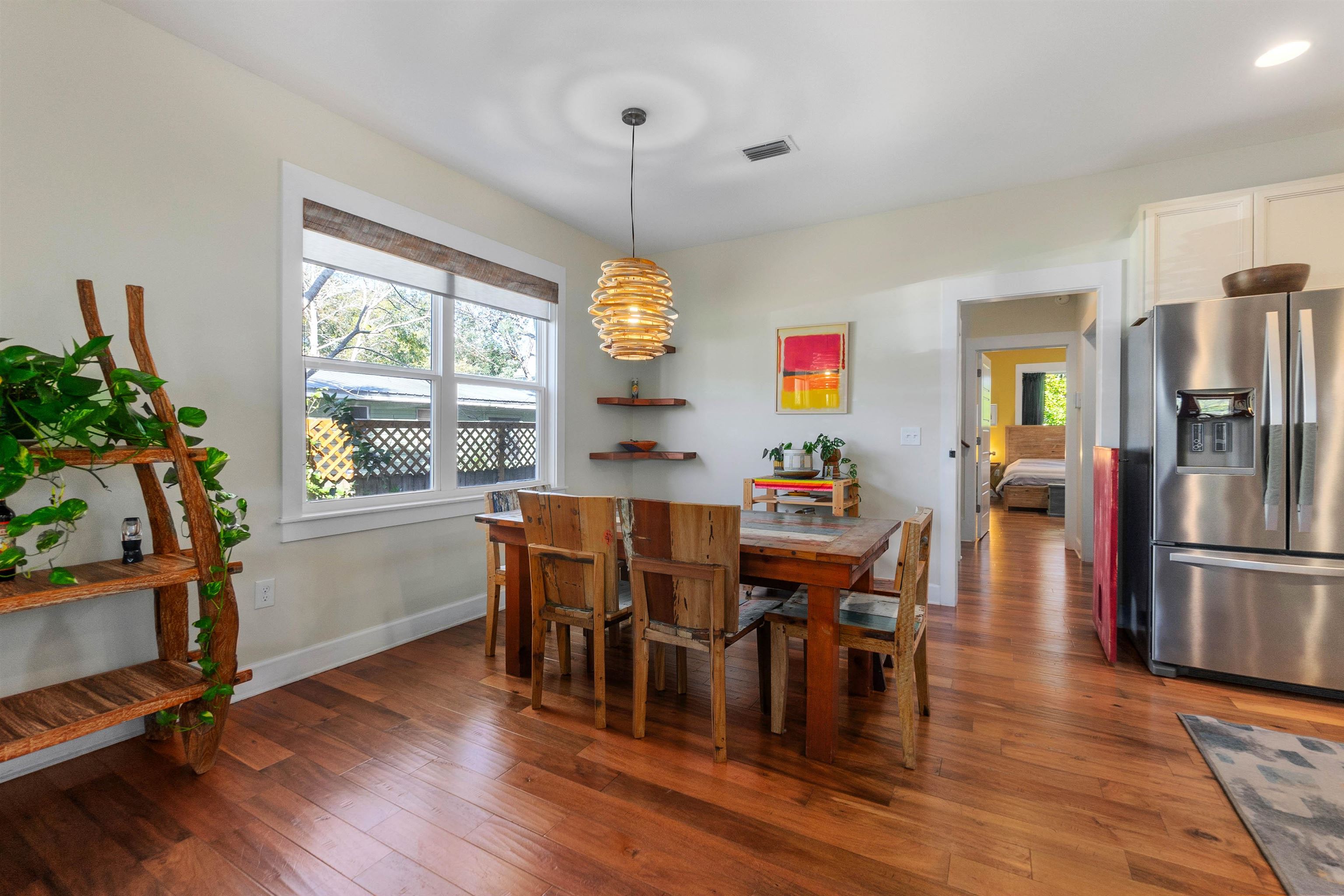 Image 9 of 42 For 161 Blanco St