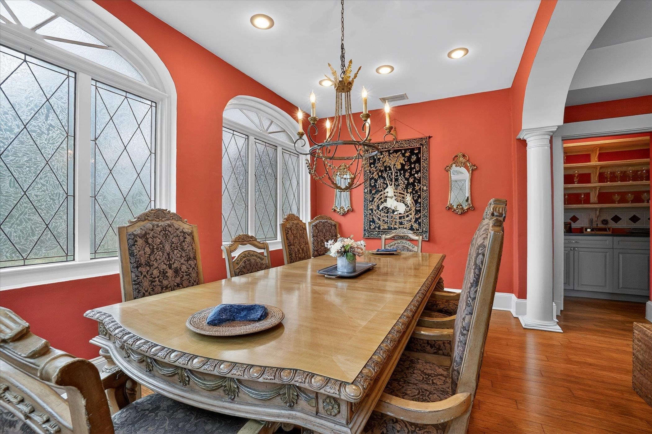 Image 30 of 86 For 16 May St  