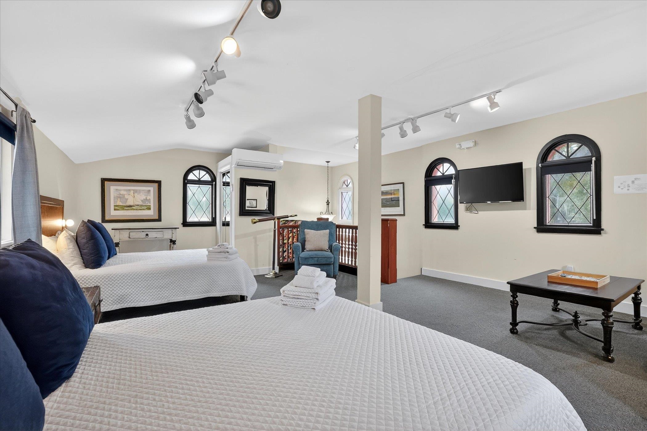 Image 58 of 86 For 16 May St  