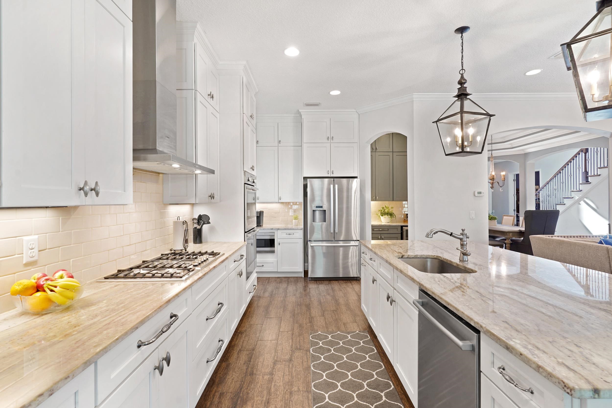 Image 14 of 59 For 112 Averley Way