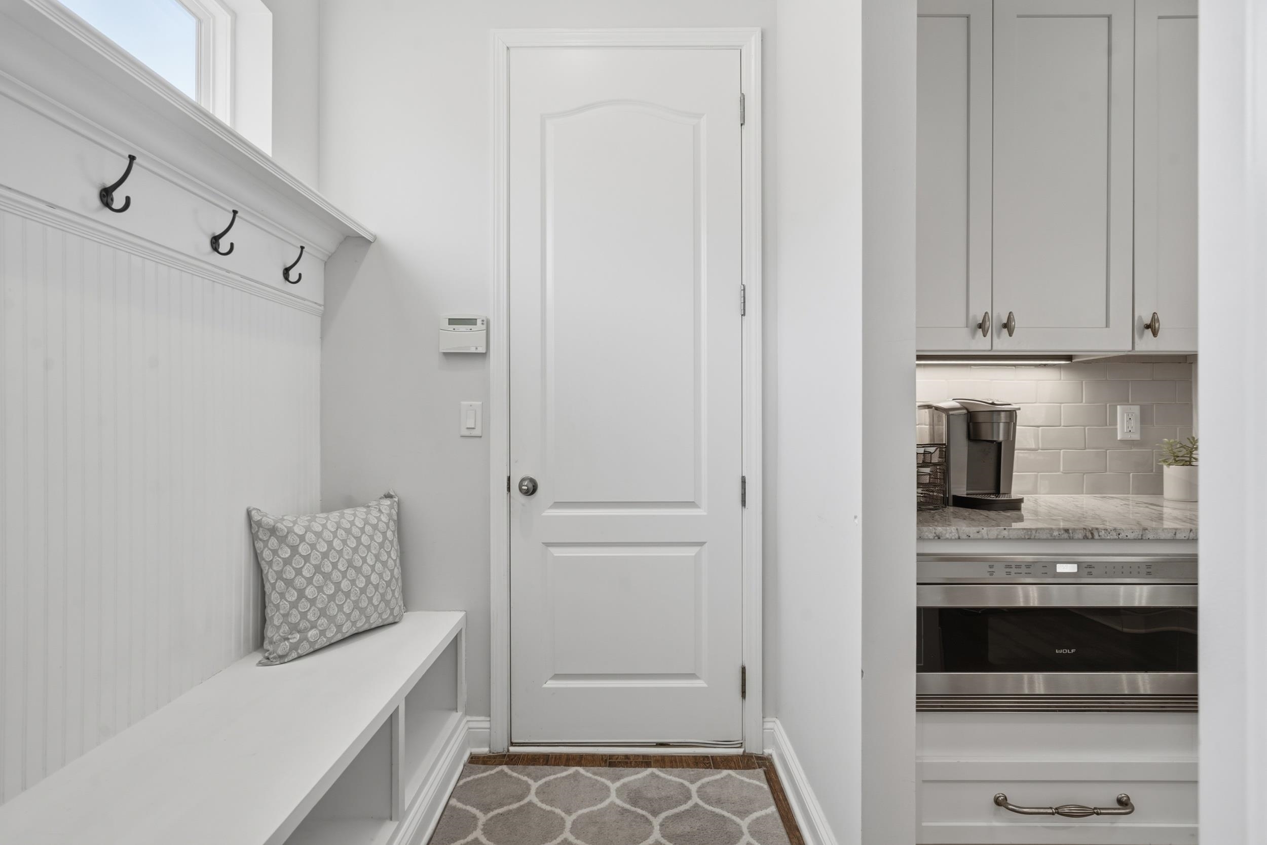 Image 19 of 59 For 112 Averley Way