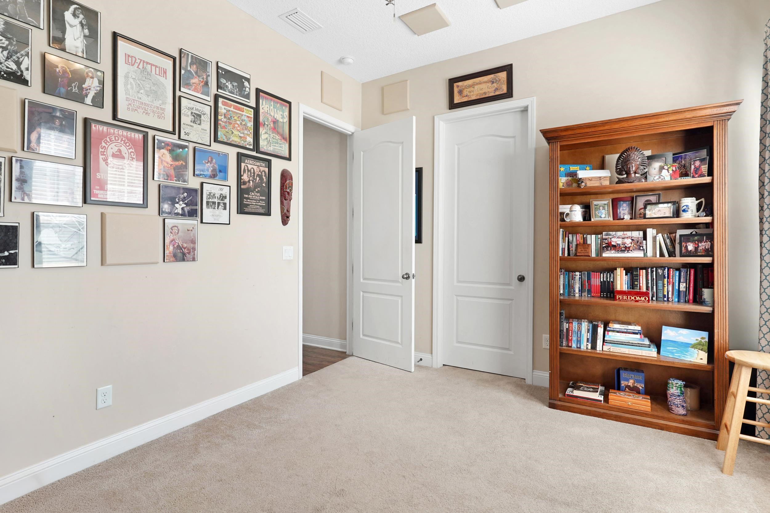 Image 23 of 59 For 112 Averley Way