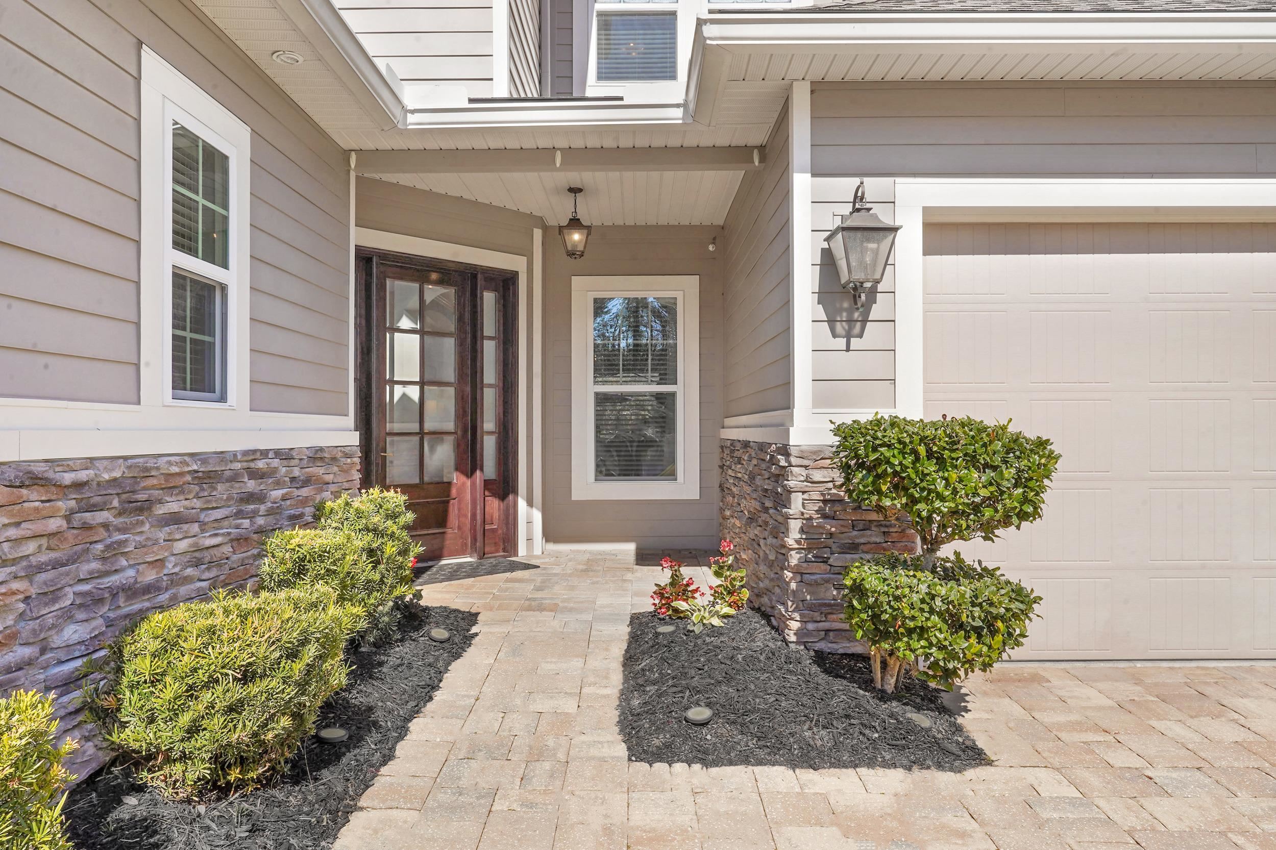 Image 3 of 59 For 112 Averley Way