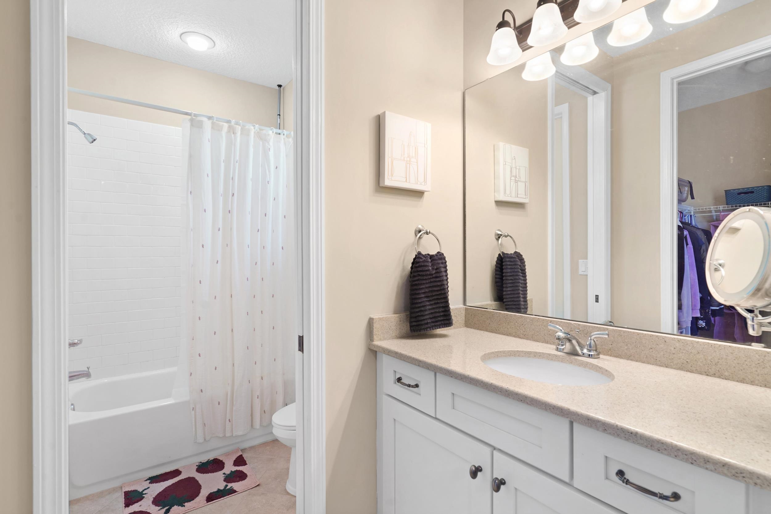 Image 40 of 59 For 112 Averley Way