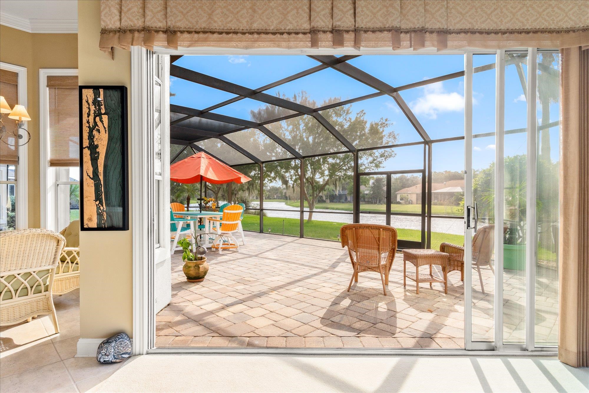 Image 16 of 31 For 700 Pinecrest Isle Ct