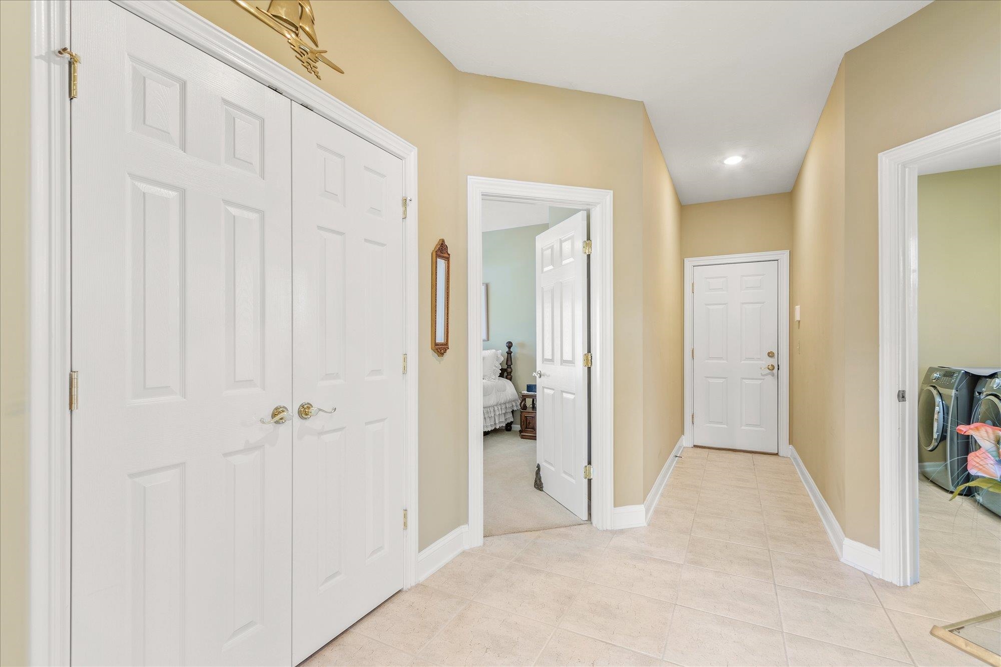 Image 31 of 31 For 700 Pinecrest Isle Ct