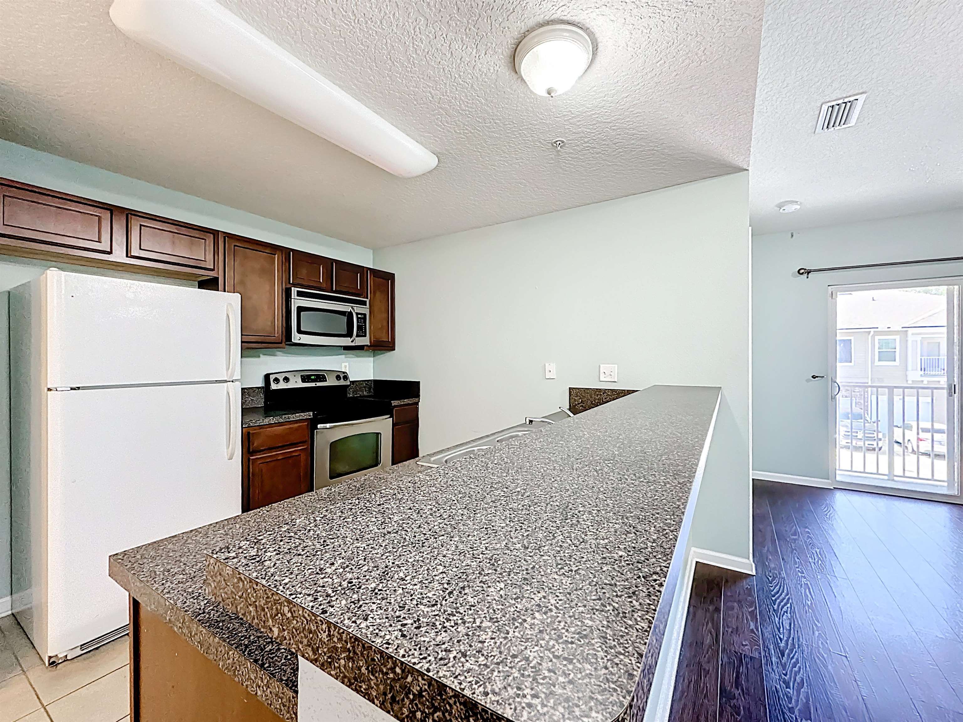 Image 10 of 31 For 240 Golden Lake Loop