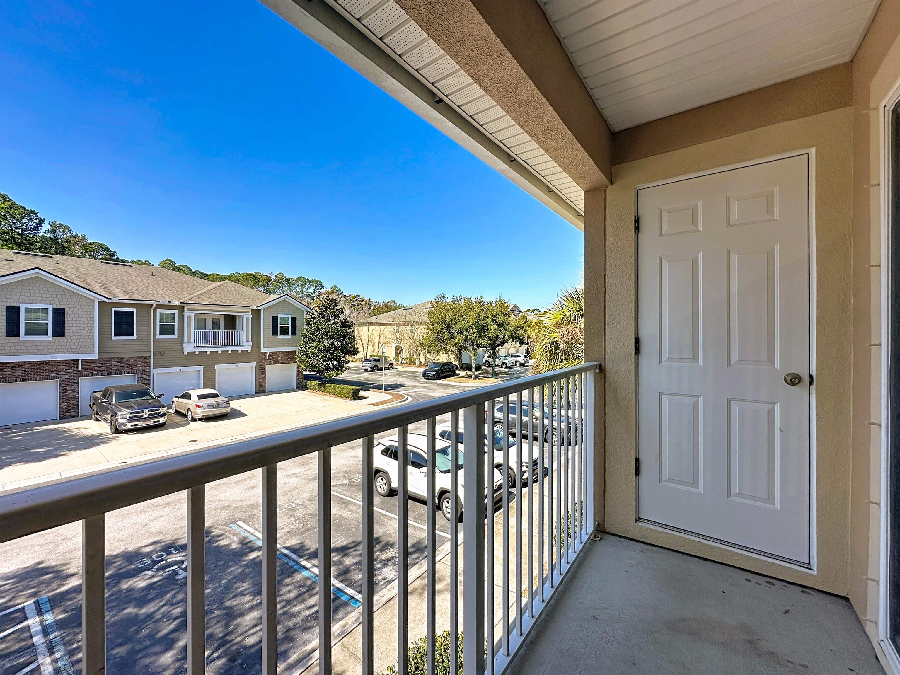 Image 13 of 31 For 240 Golden Lake Loop