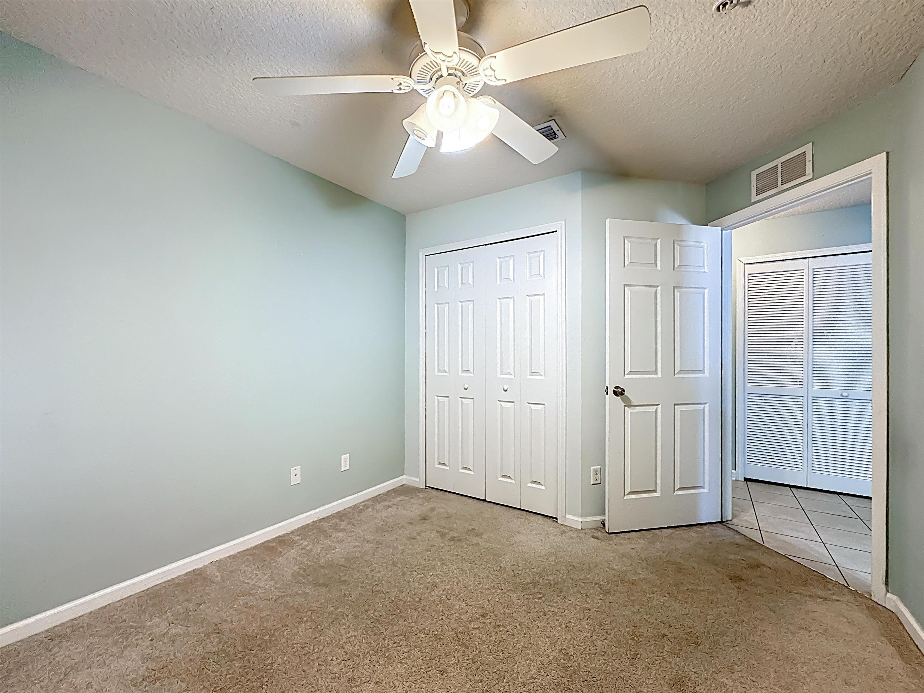 Image 21 of 31 For 240 Golden Lake Loop