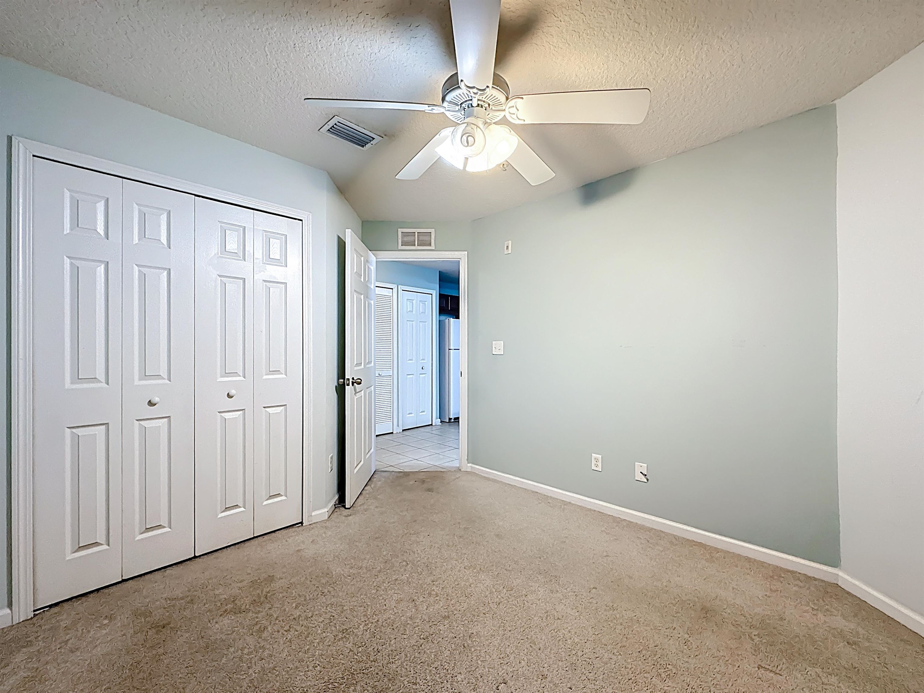 Image 22 of 31 For 240 Golden Lake Loop