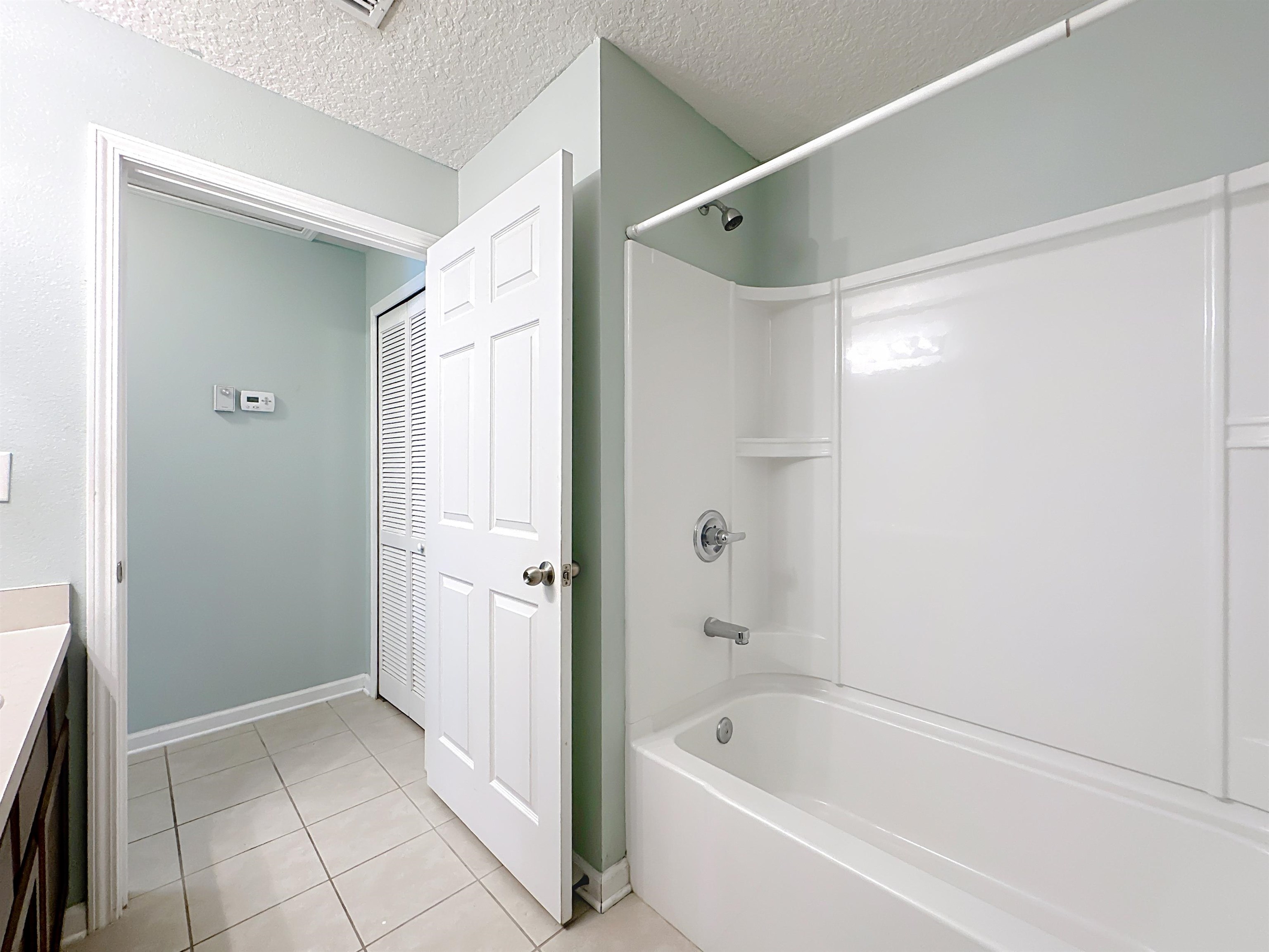 Image 24 of 31 For 240 Golden Lake Loop