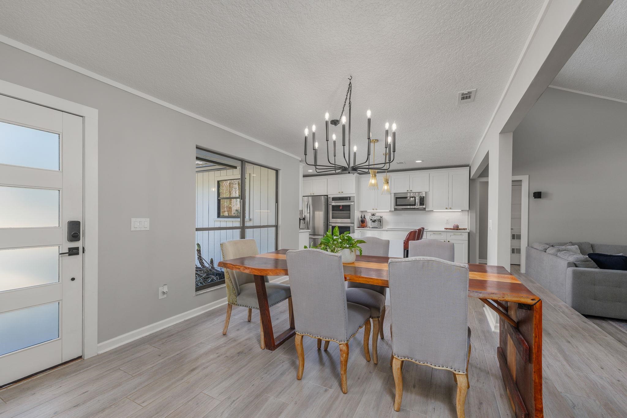 Image 13 of 47 For 4142 Burning Tree Ln