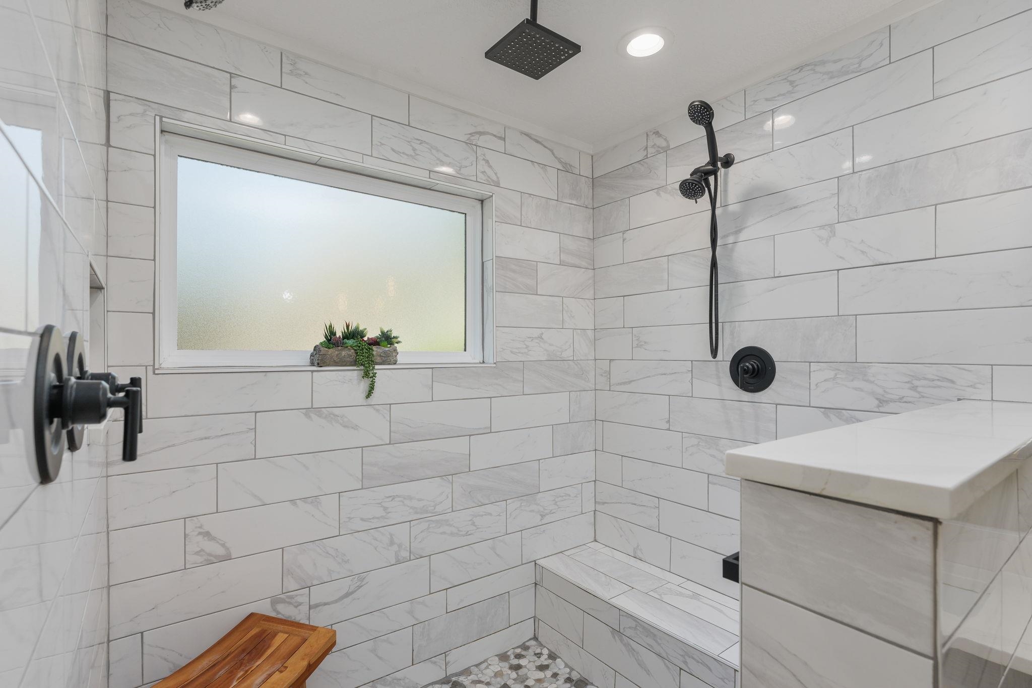 Image 27 of 47 For 4142 Burning Tree Ln