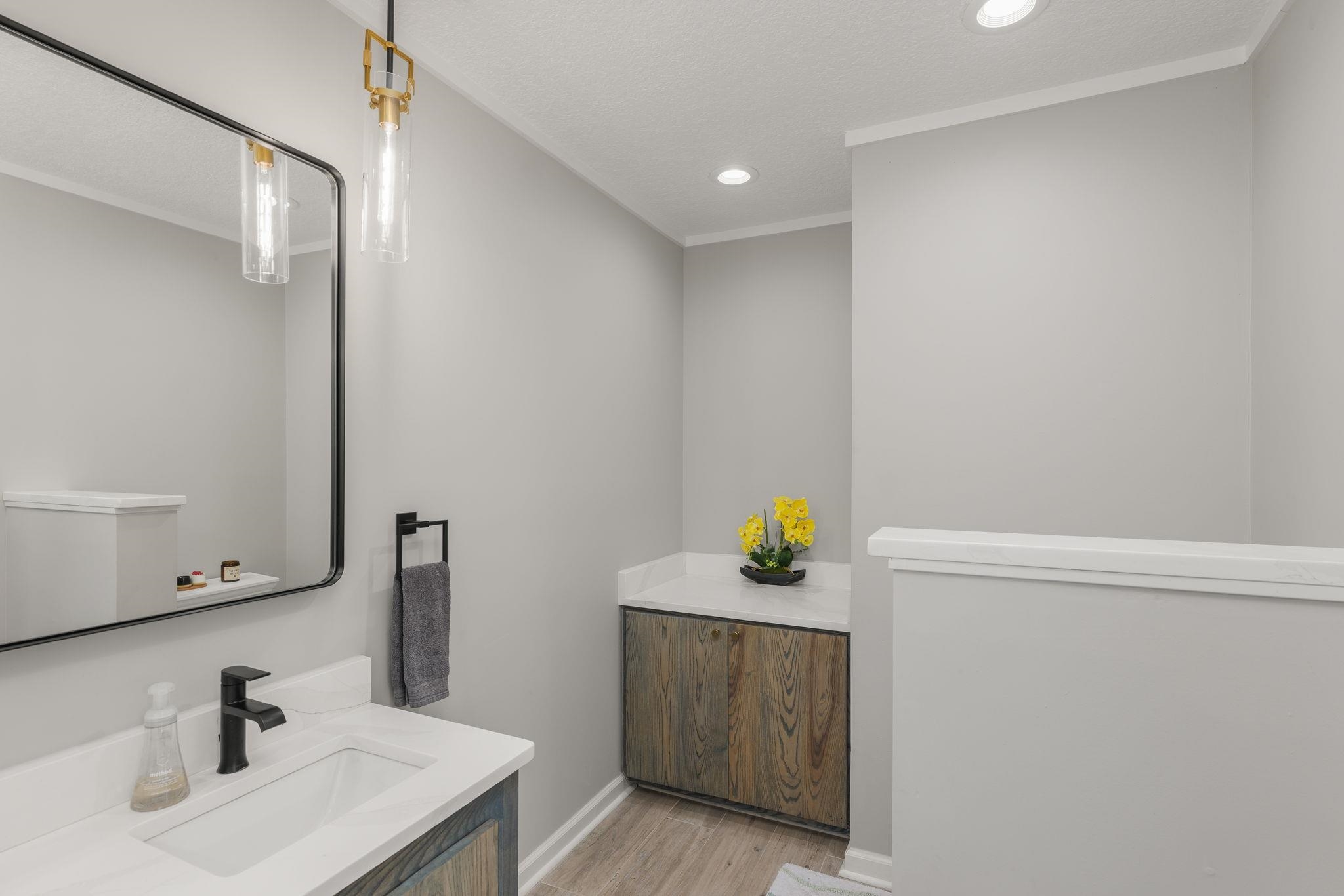 Image 28 of 47 For 4142 Burning Tree Ln