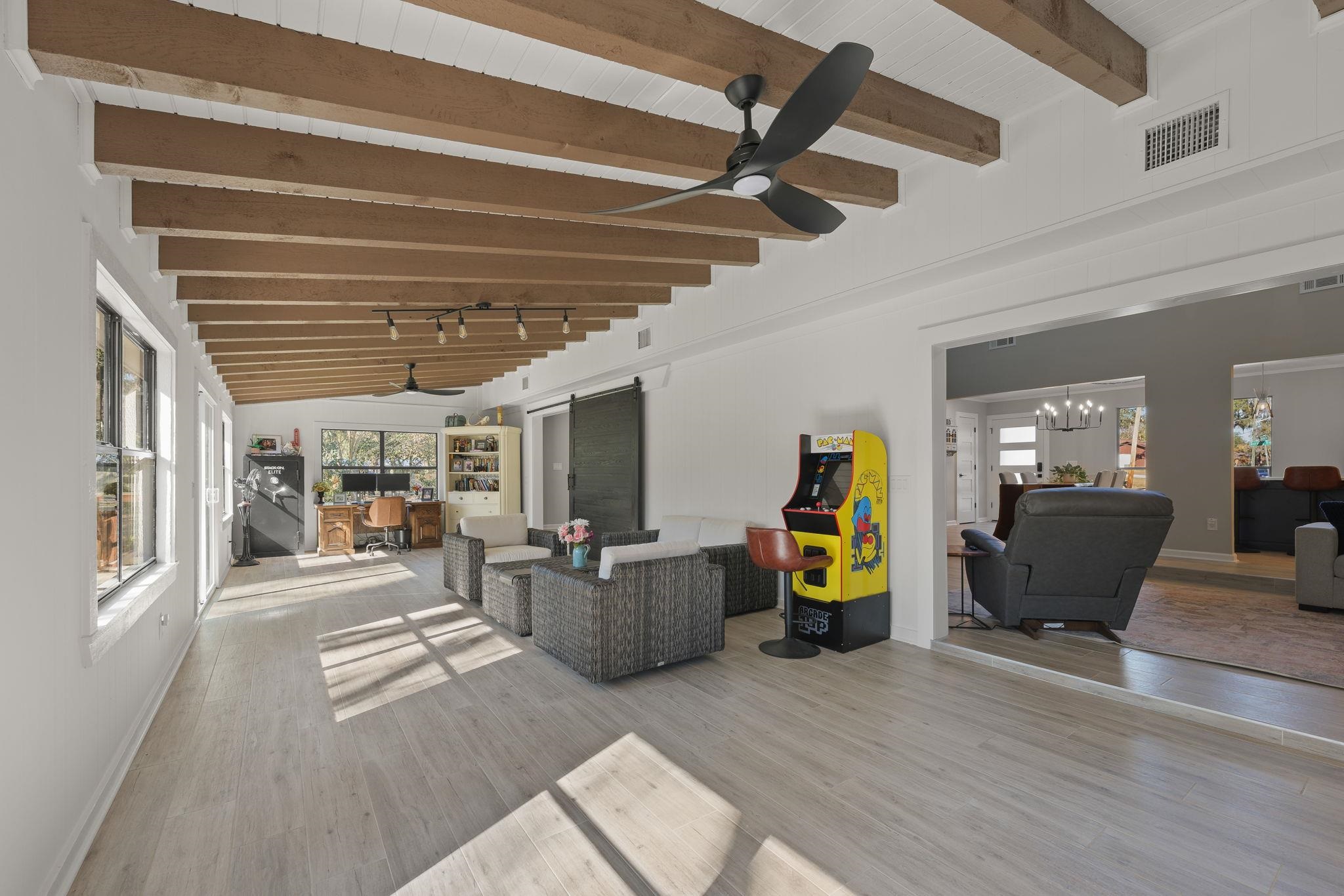 Image 34 of 47 For 4142 Burning Tree Ln