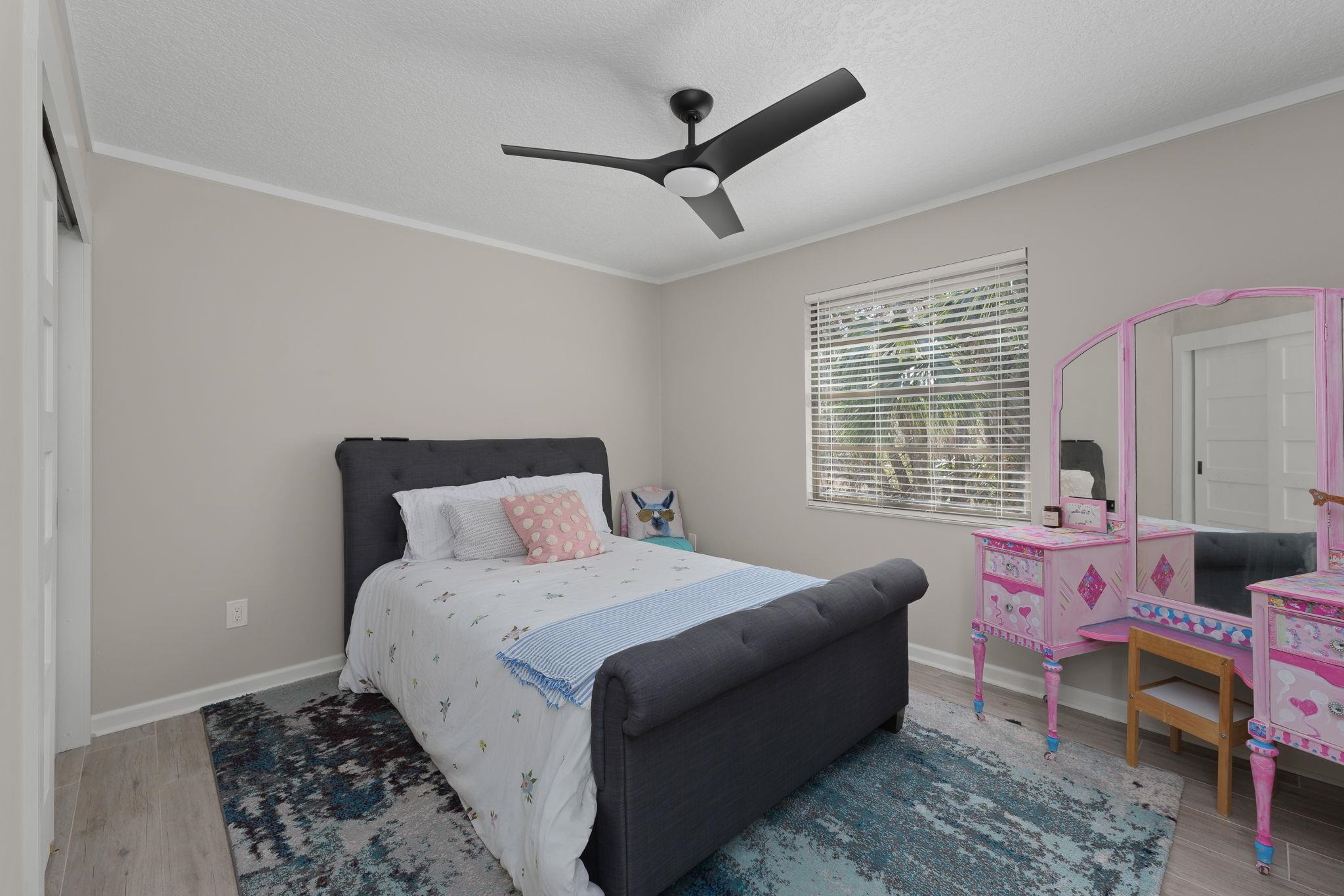 Image 38 of 47 For 4142 Burning Tree Ln