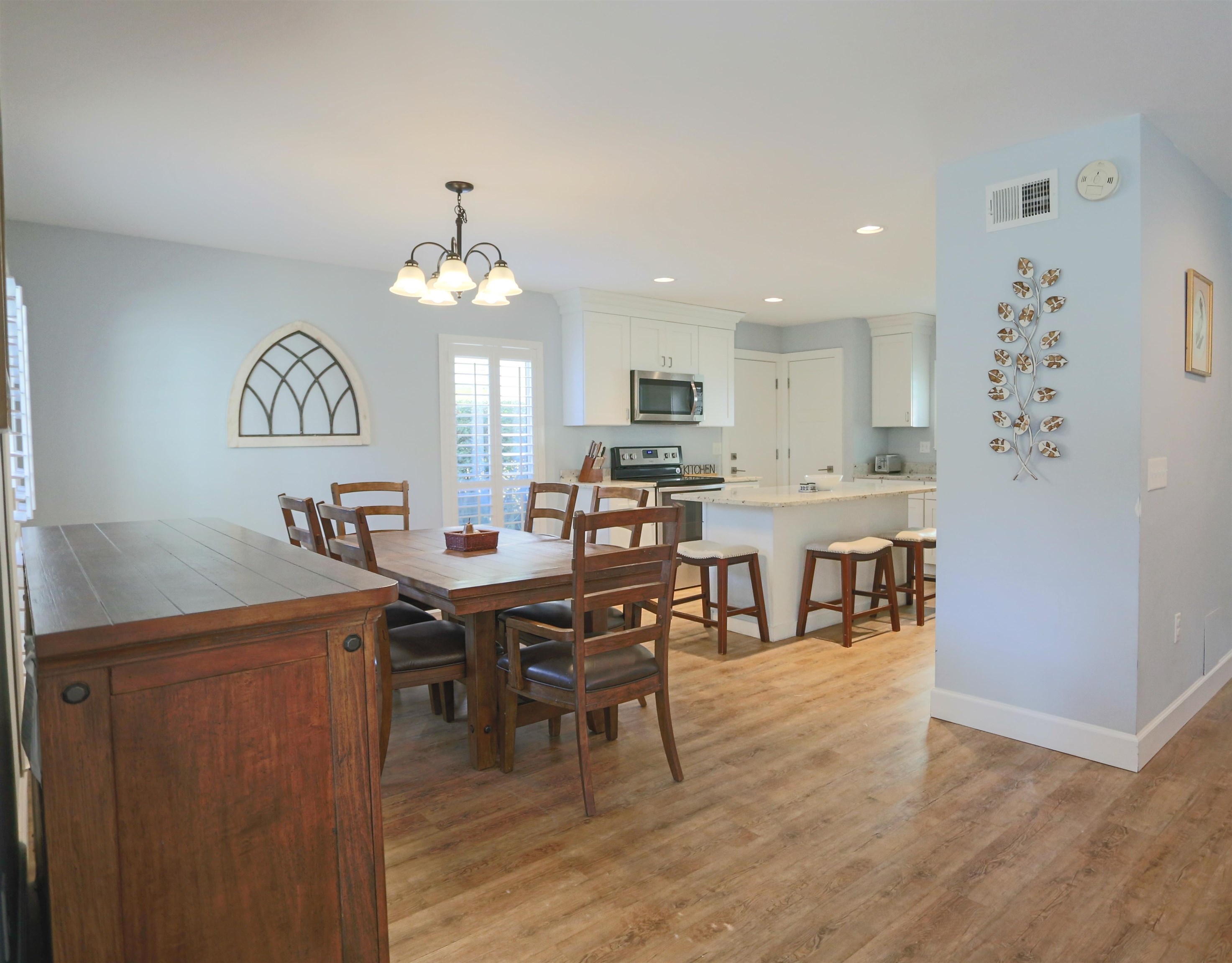 Image 17 of 33 For 6300 A1a S B5-1th