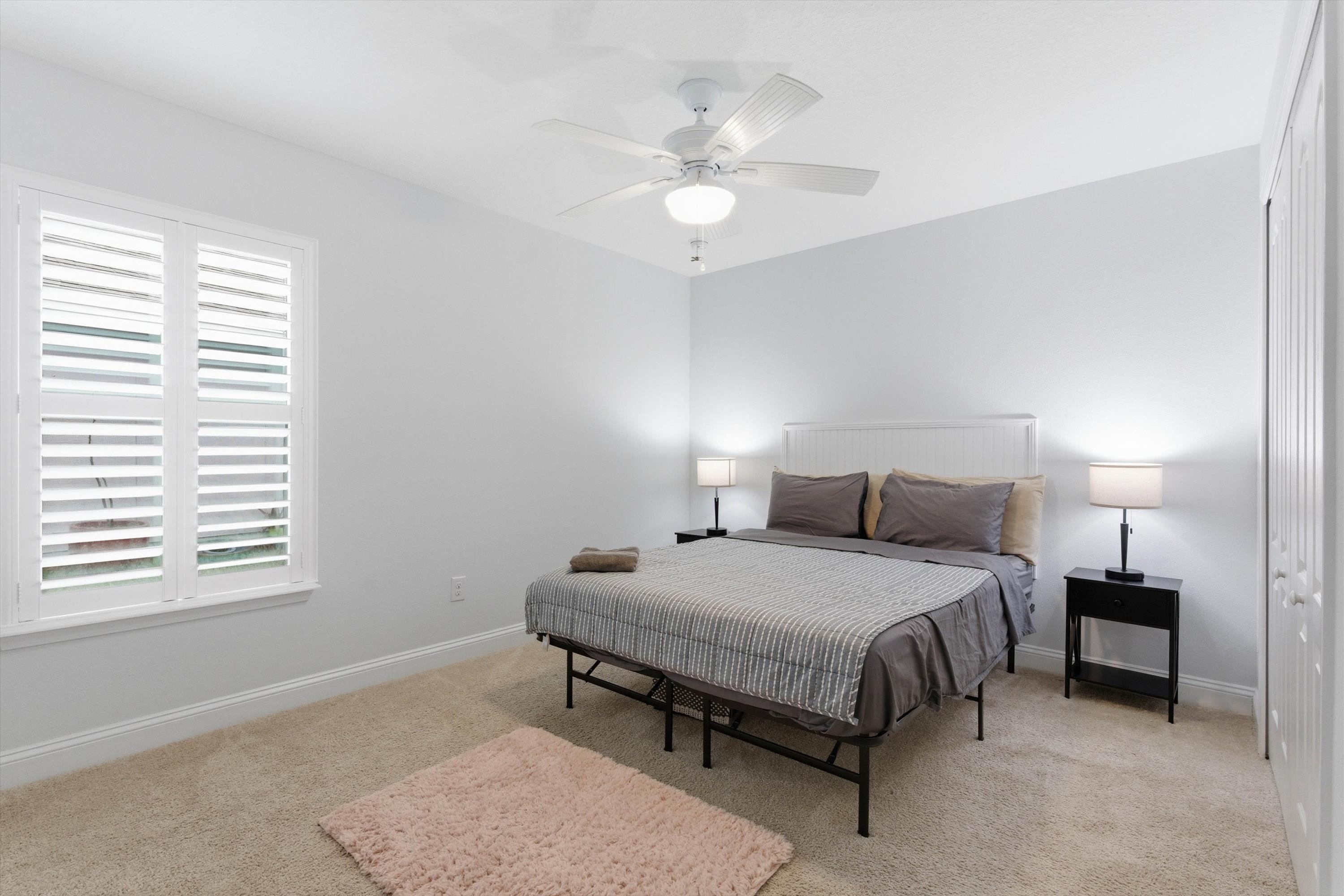 Image 19 of 32 For 271 Lost Lake Dr