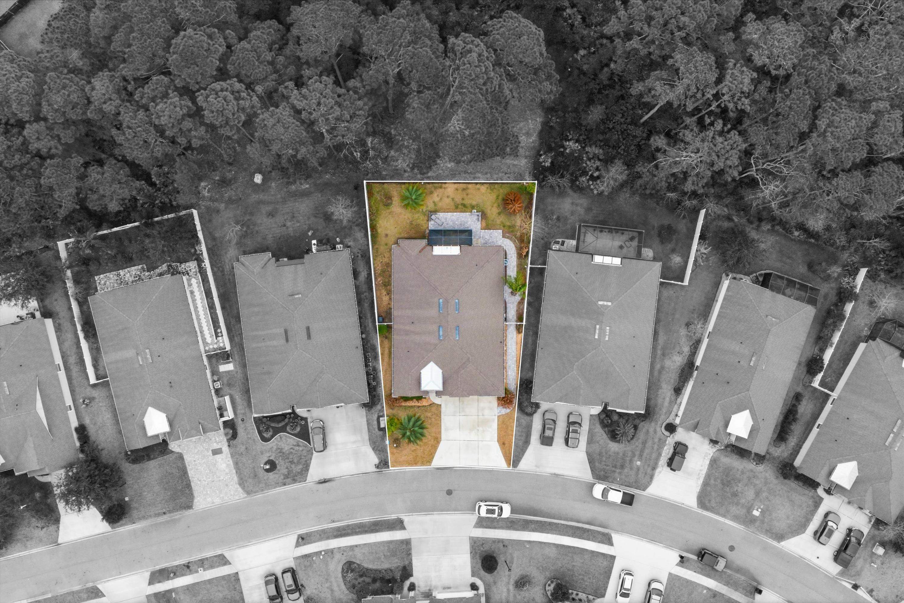 Image 26 of 32 For 271 Lost Lake Dr