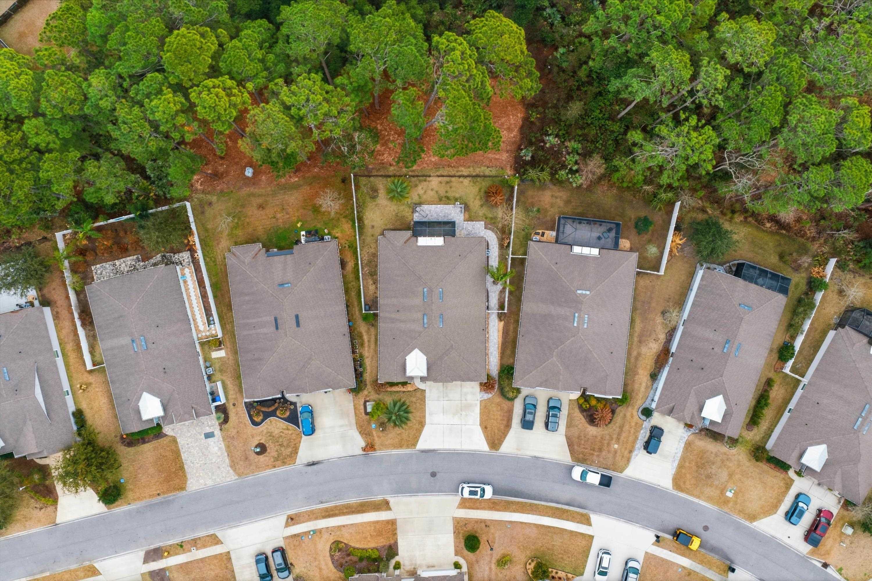 Image 27 of 32 For 271 Lost Lake Dr