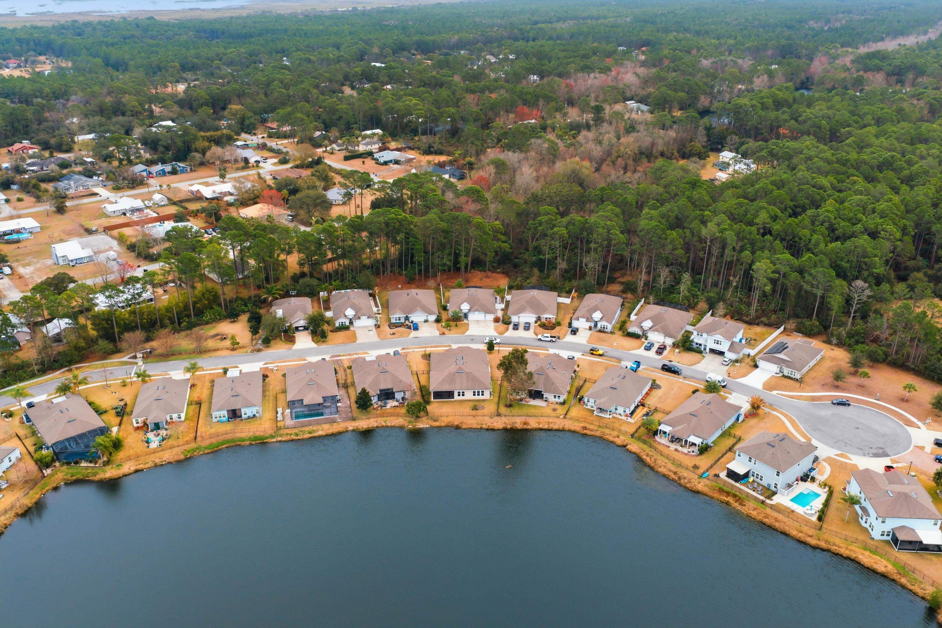 Image 29 of 32 For 271 Lost Lake Dr