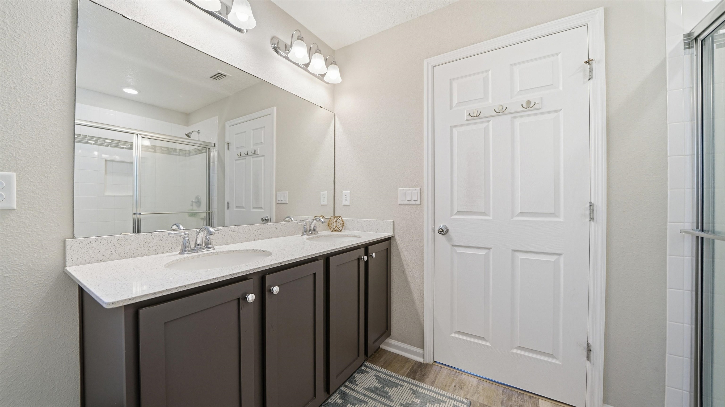 Image 21 of 50 For 14591 Barred Owl Way