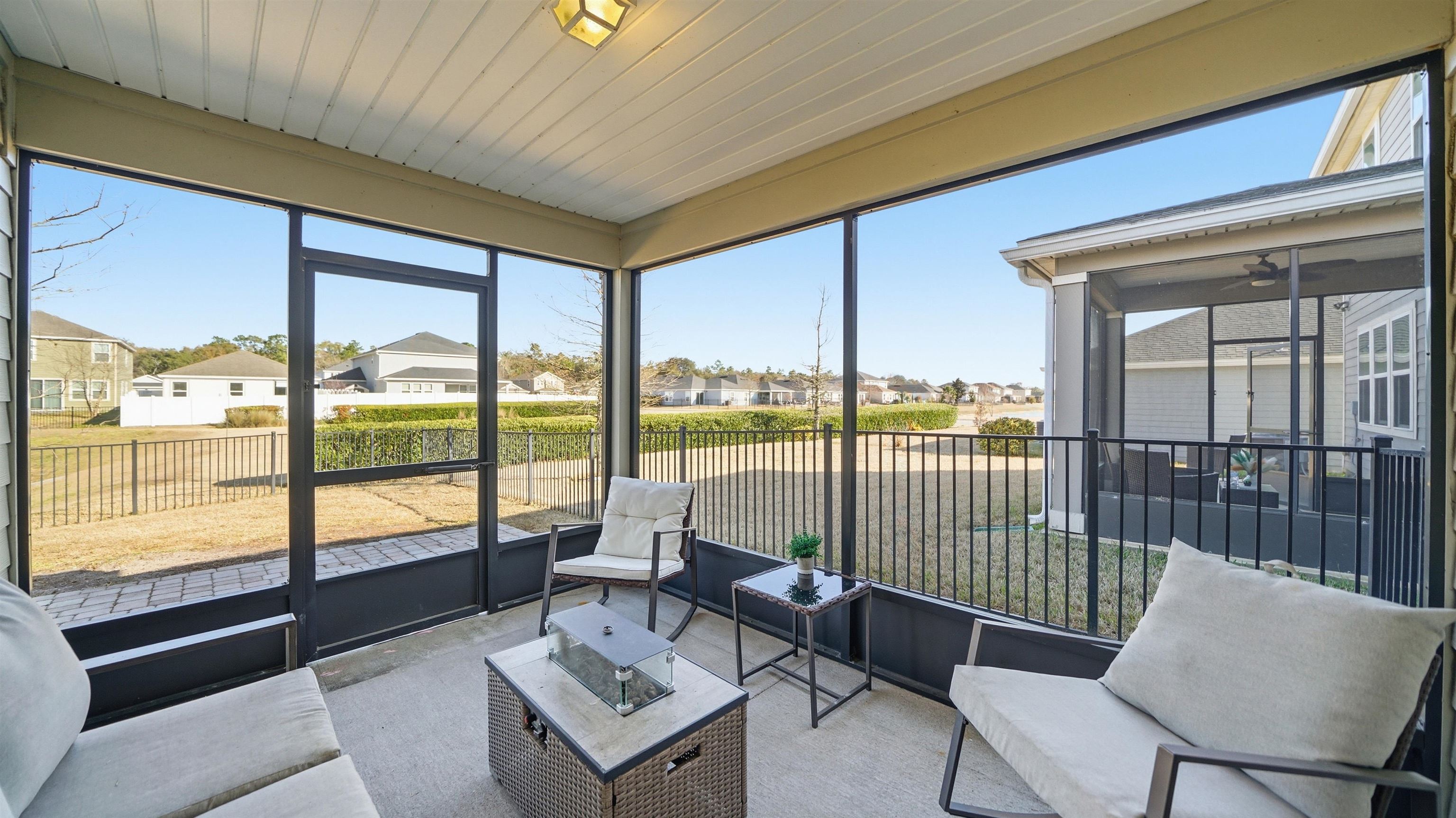 Image 28 of 50 For 14591 Barred Owl Way