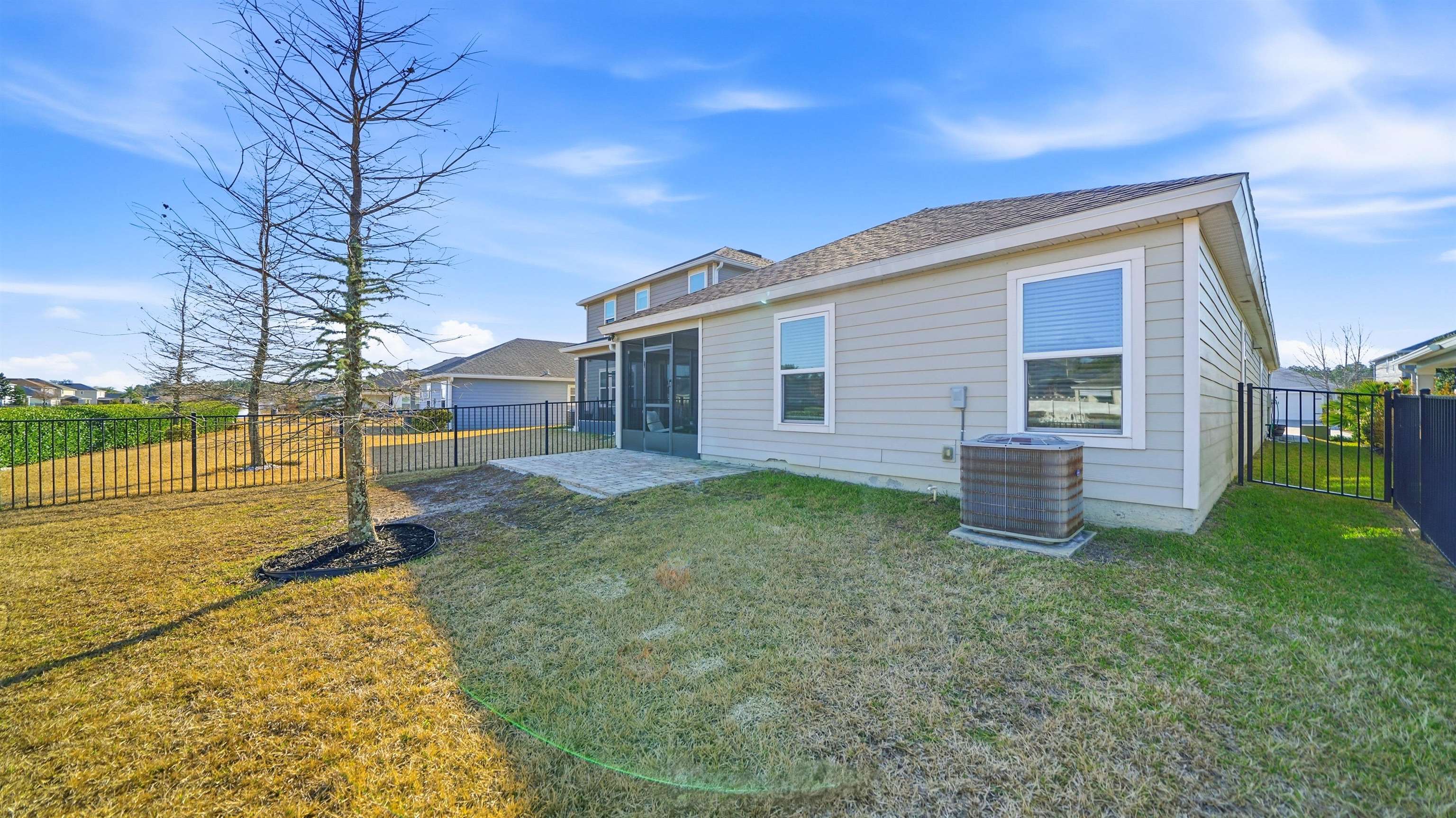 Image 33 of 50 For 14591 Barred Owl Way